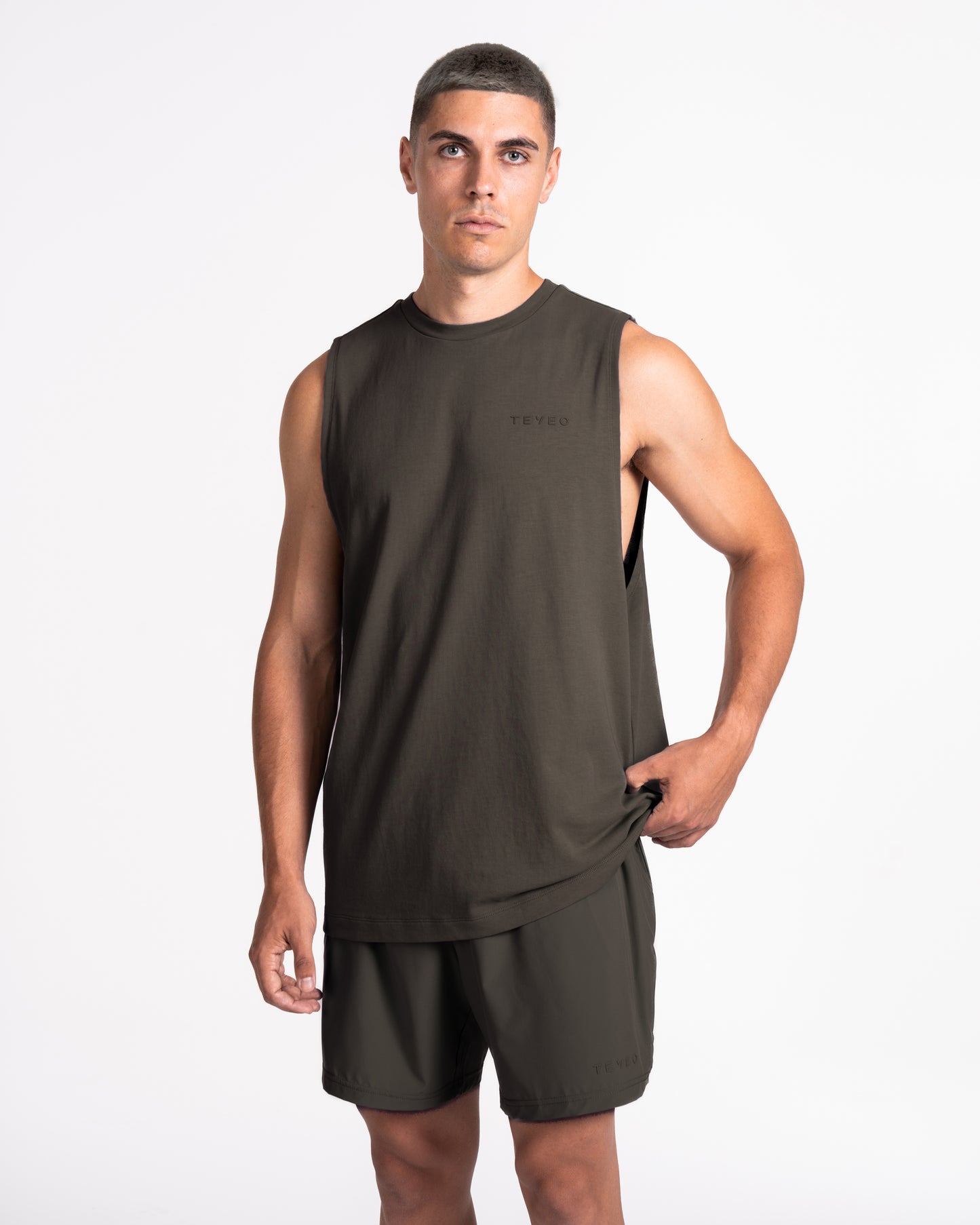 Pace Tank ‘Khaki’