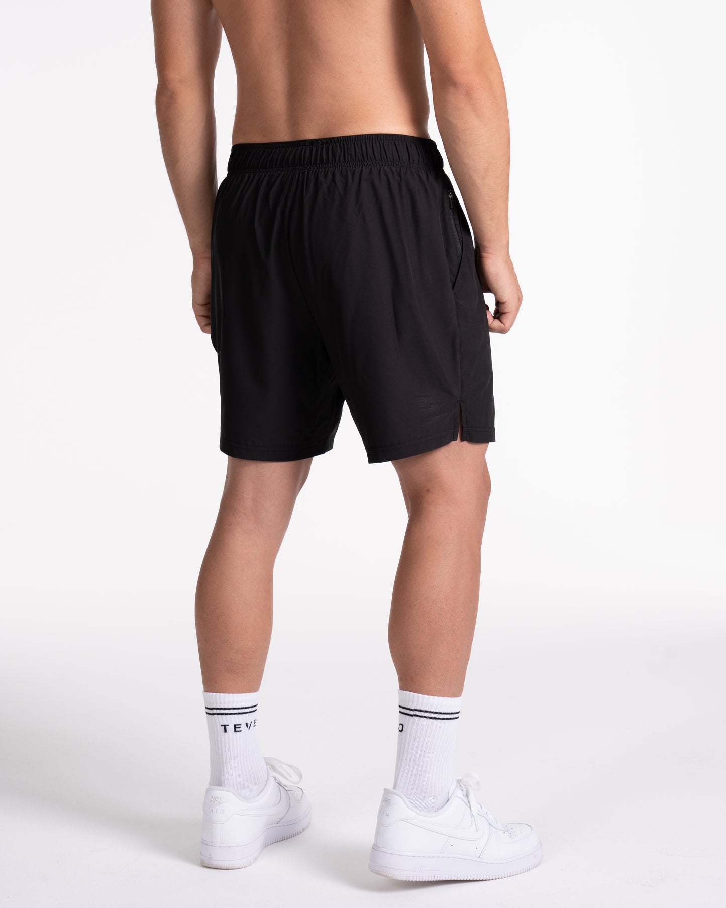 Pace Shorts 7 Inch ‘Black’