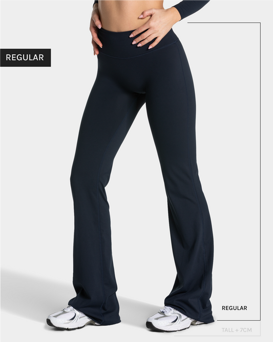 Allrounder Sculpt Scrunch Flared Leggings Regular ‘Midnight’