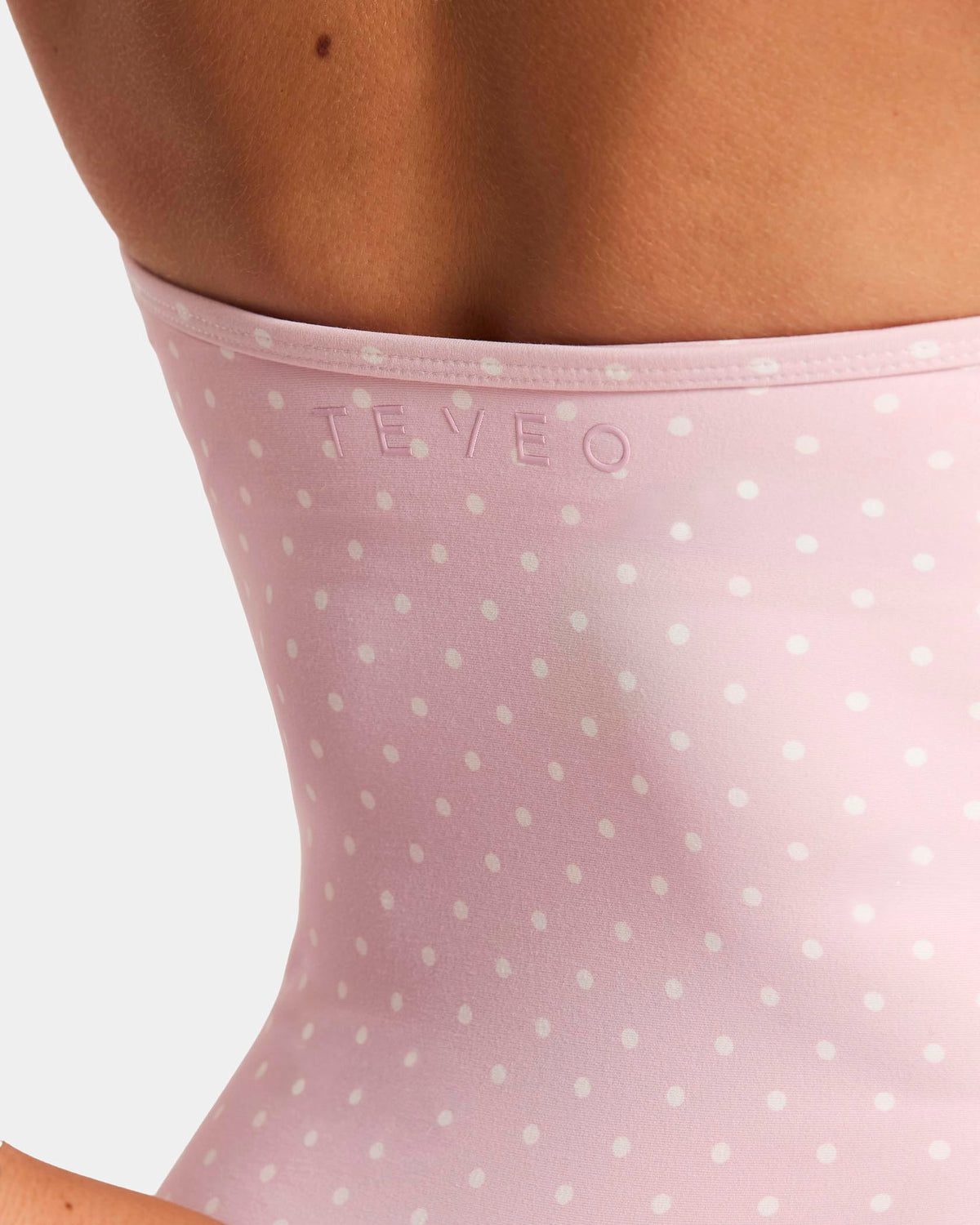 Top Cami Neckholder Allrounder "Pois su fondo rosa"
