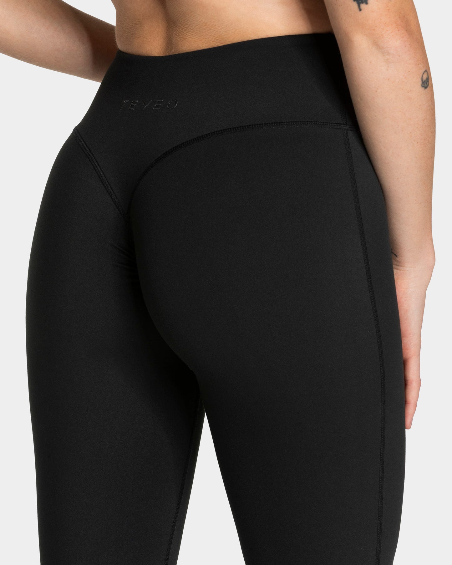 Leggings Sculpt Scrunch Allrounder Flared Tall "Nero"