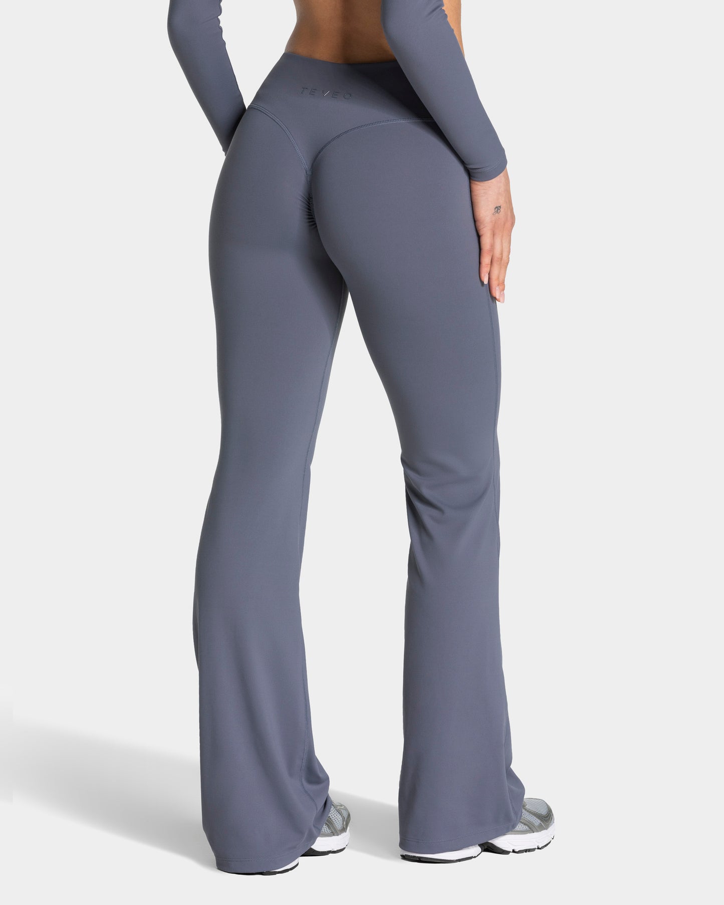 Leggings Allrounder Sculpt Scrunch Flared Tall «titanio»