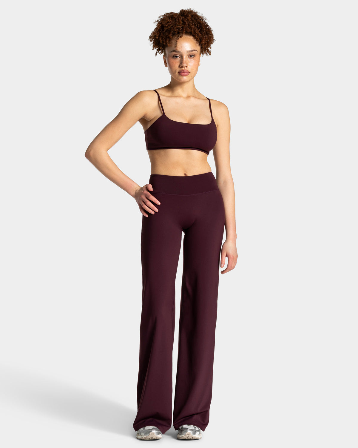 Pantaloni Straight Leg Allrounder Regular “Merlot"