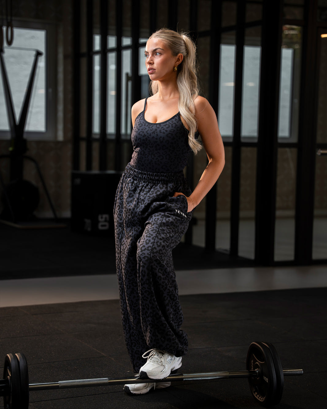 Contrastline Wide Leg Joggers ‘Black Leopard’