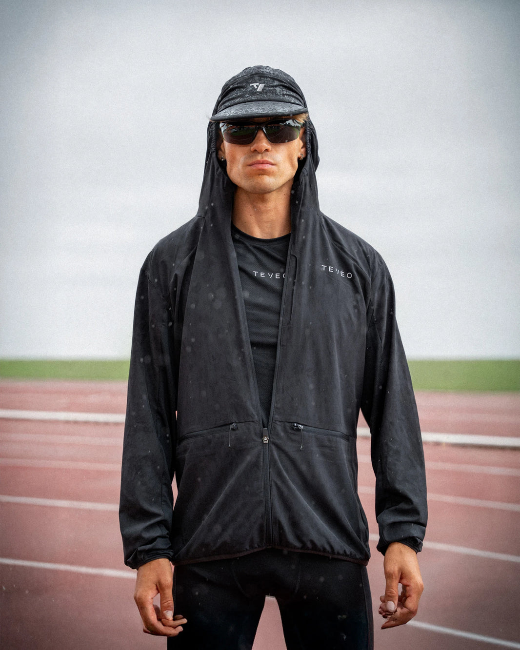 RUN RACE Zip Jacket ‘Black’