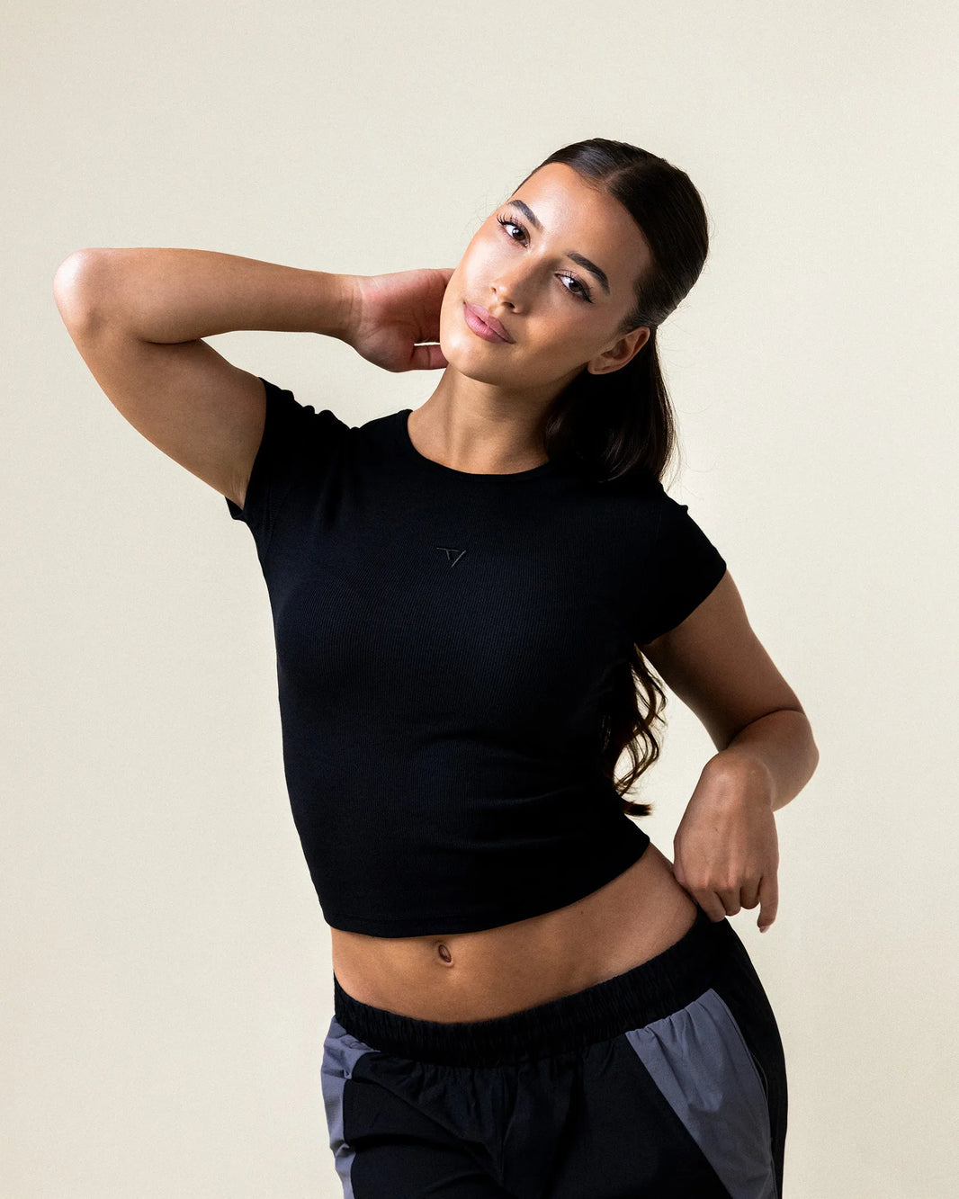Track Ribbed T-Shirt "Schwarz"