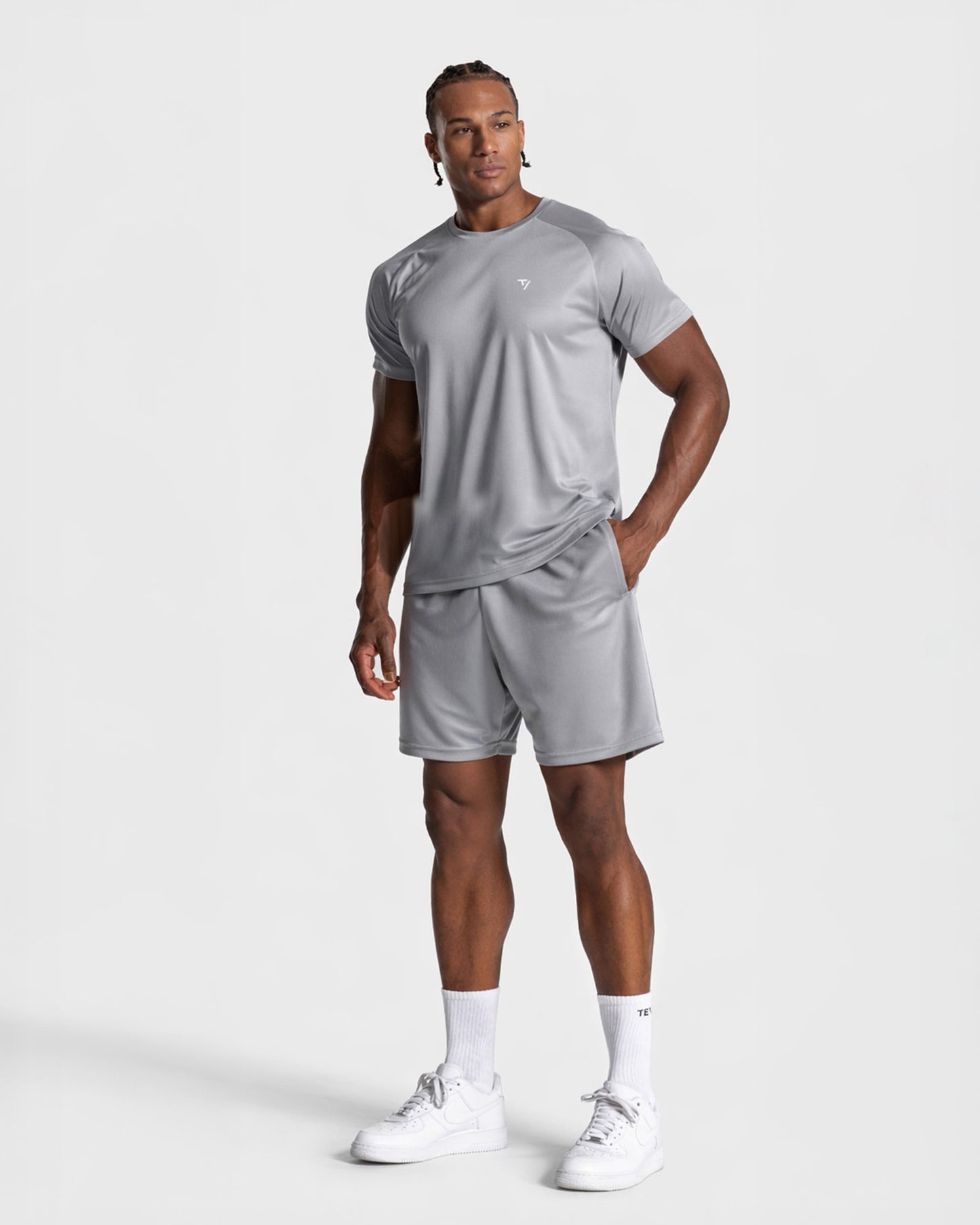 Baseline Mesh Shorts ‘Light Grey’
