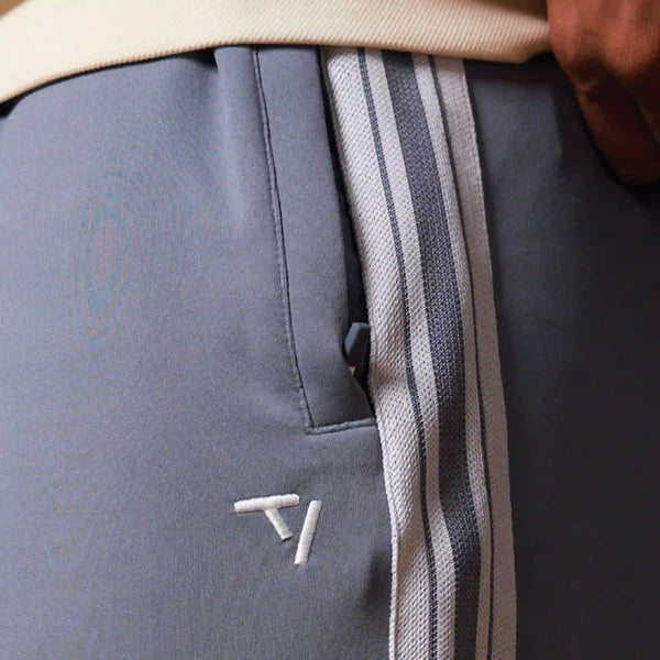 CLU_M_Short1_Streifen