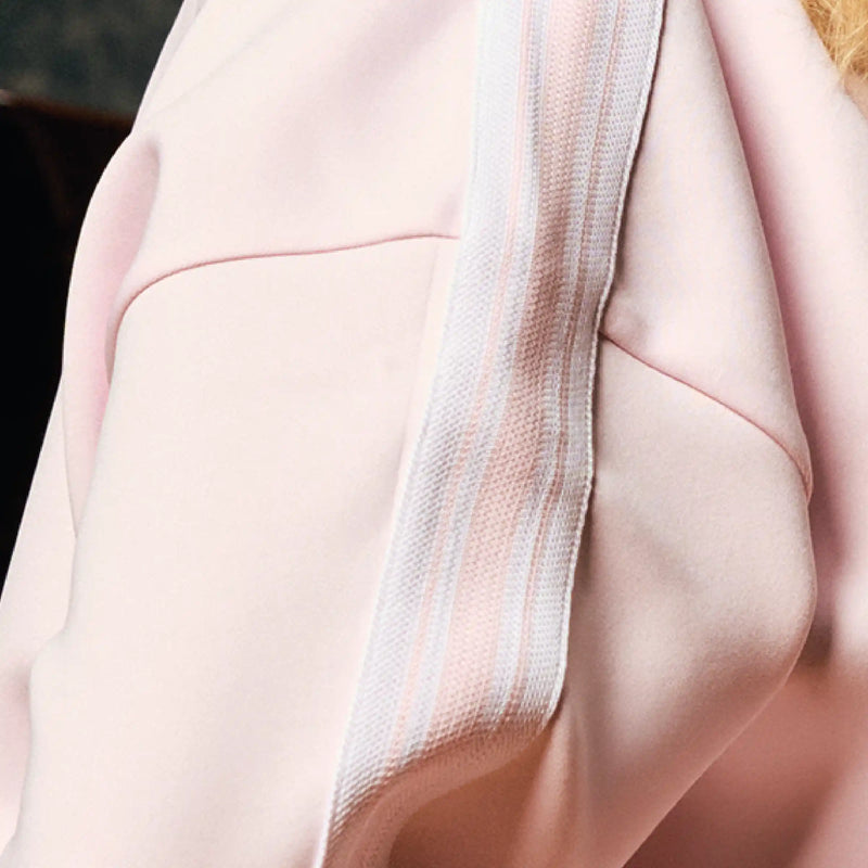 CLU_W_Cropped-Zip1_Streifen