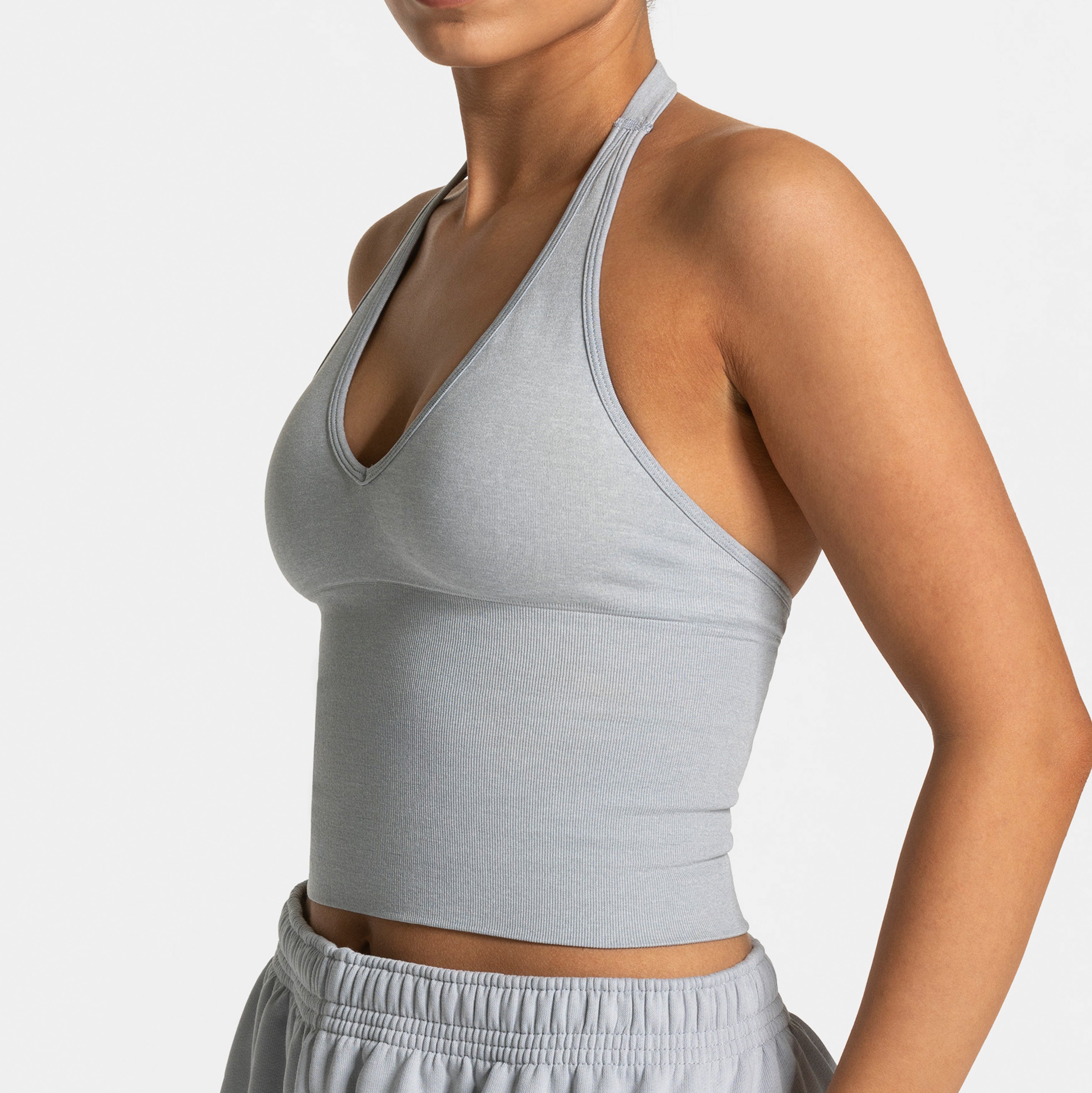 TOP CON SCOLLO ALL’AMERICANA TIMELESS PRO 