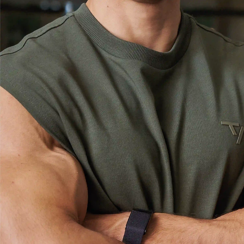 CON_Tank2_Neckline