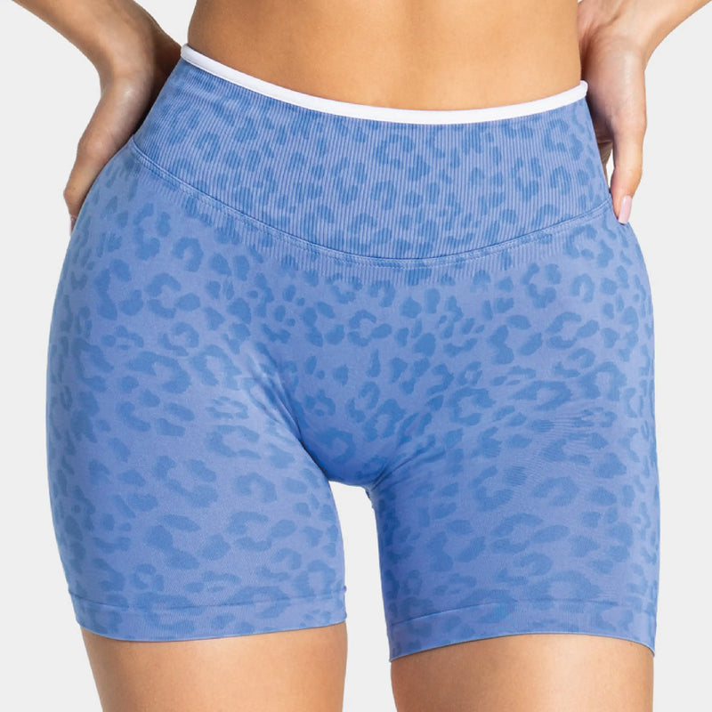 CON_W_Shorts3_Naehte