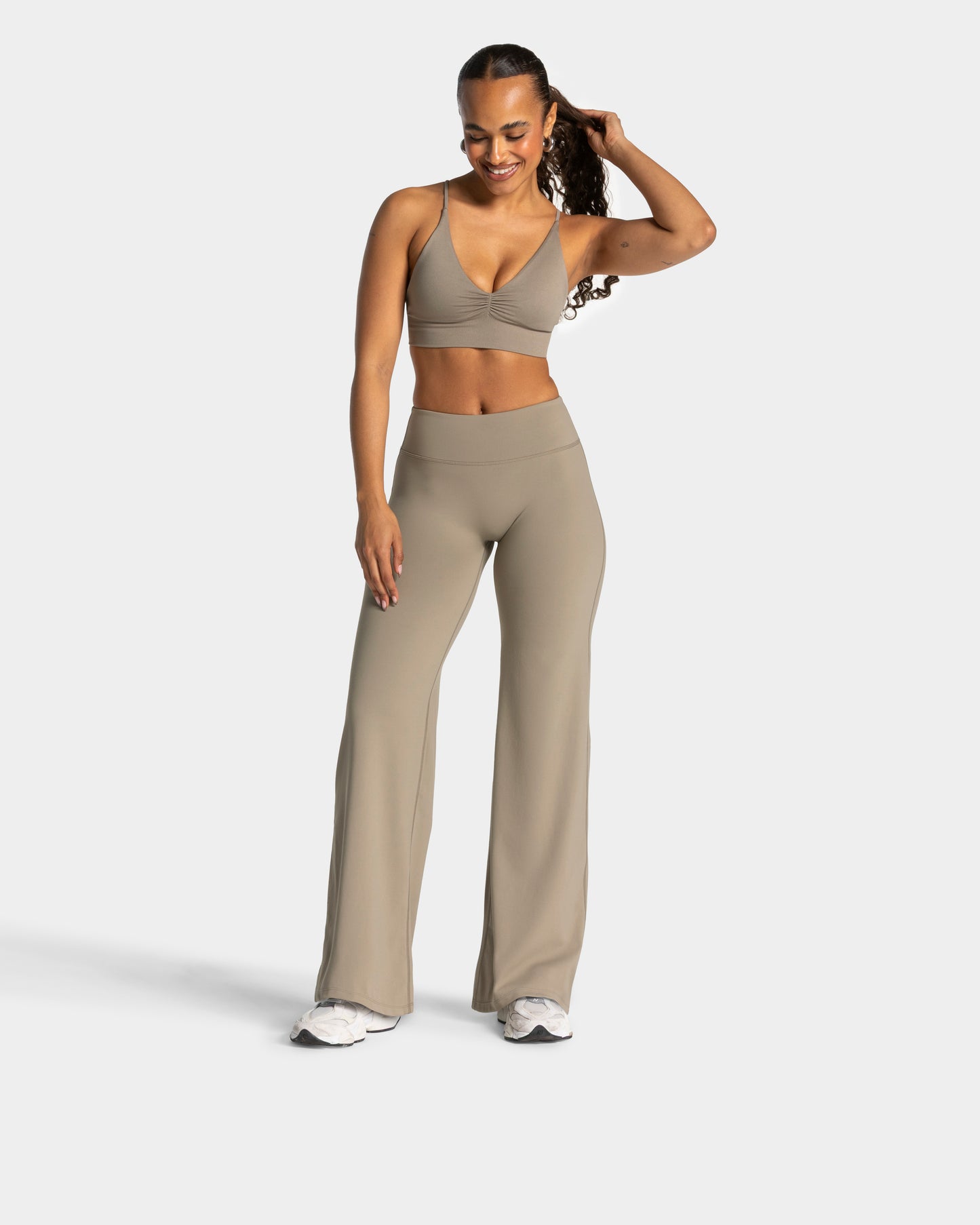 Pantaloni Scrunch Straight Leg Charming Pro "Cachi"