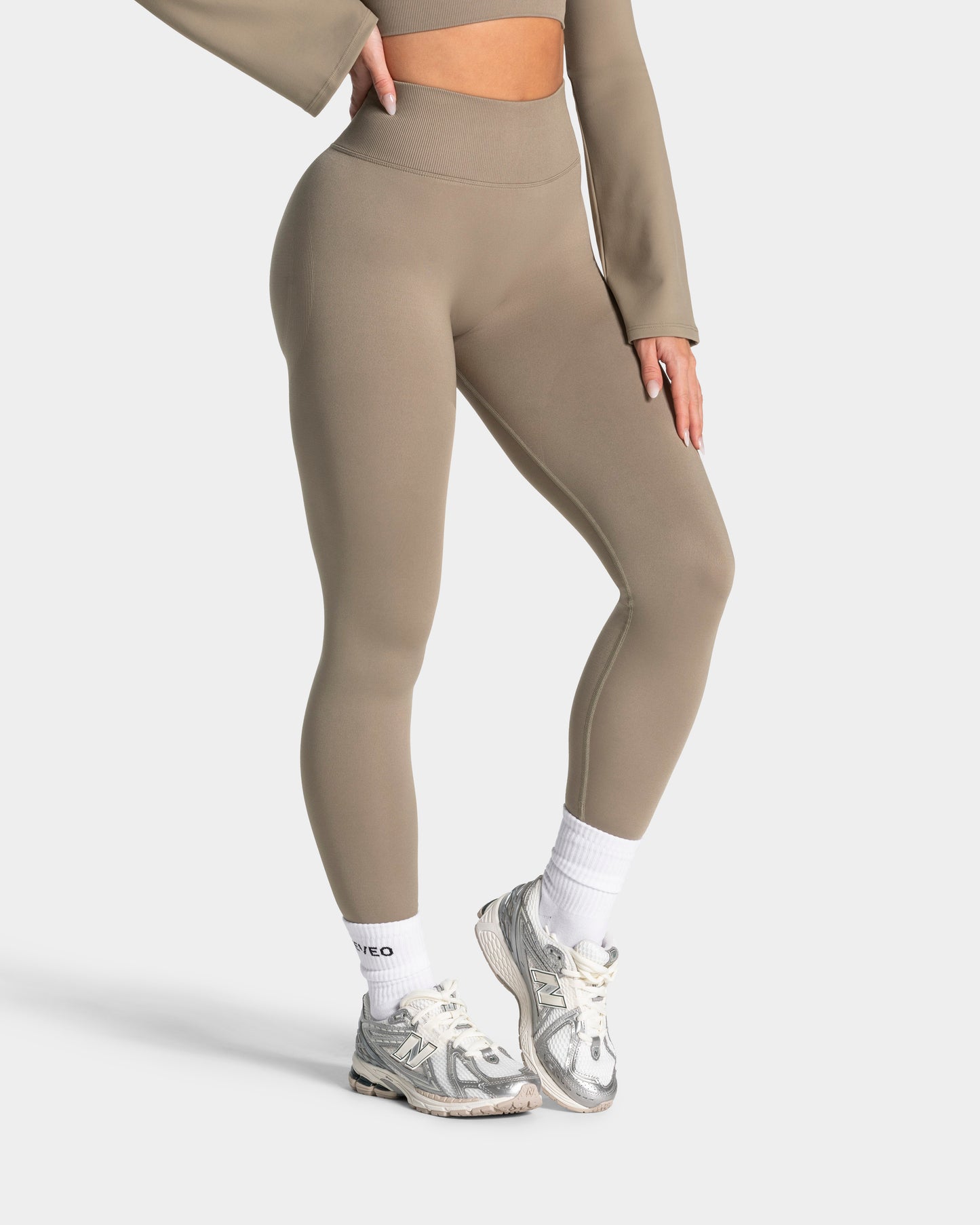 Charming Pro Lifted Scrunch Leggings ‘Khaki’