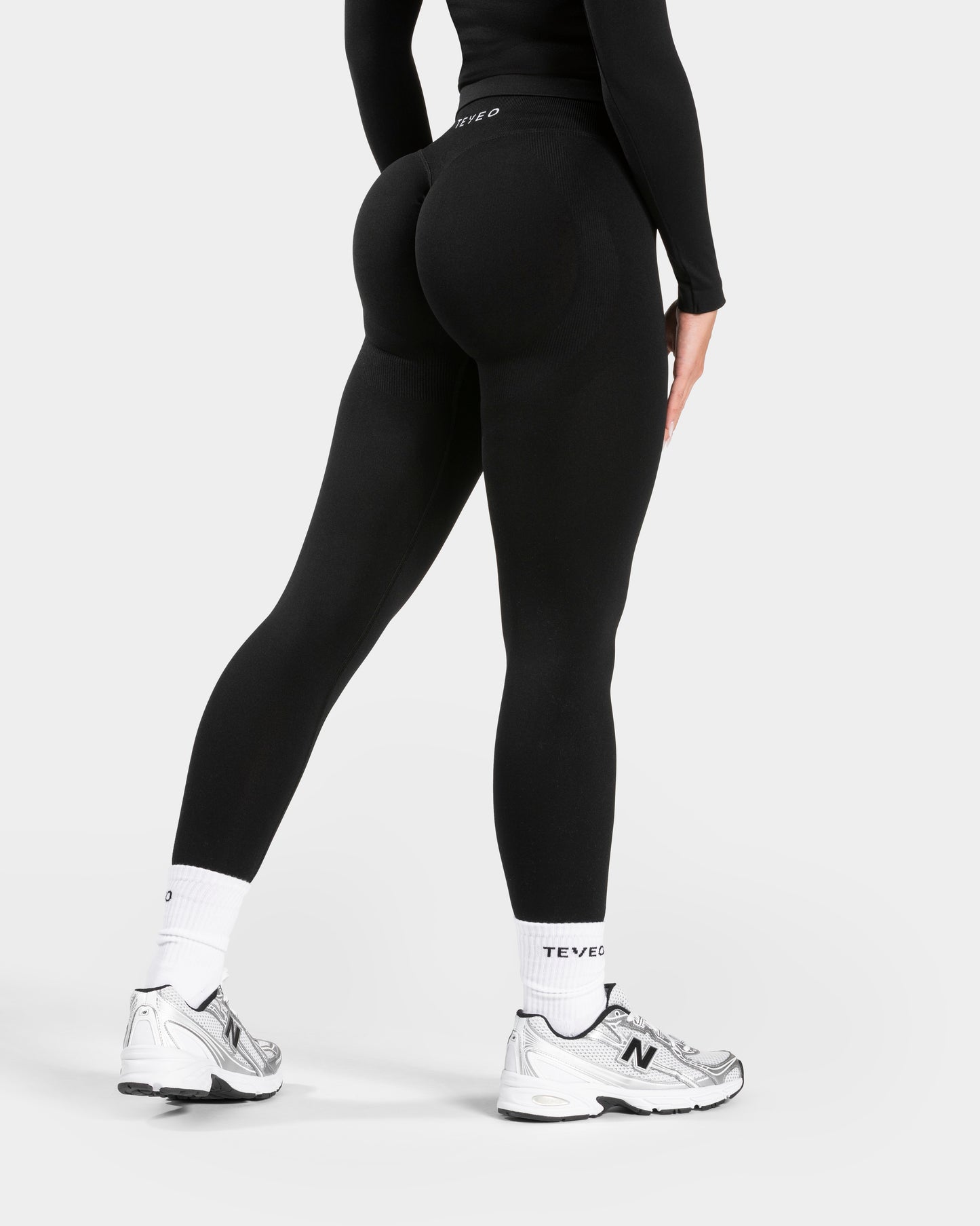Legginsy Charming Pro Lifted Scrunch „Czarny”