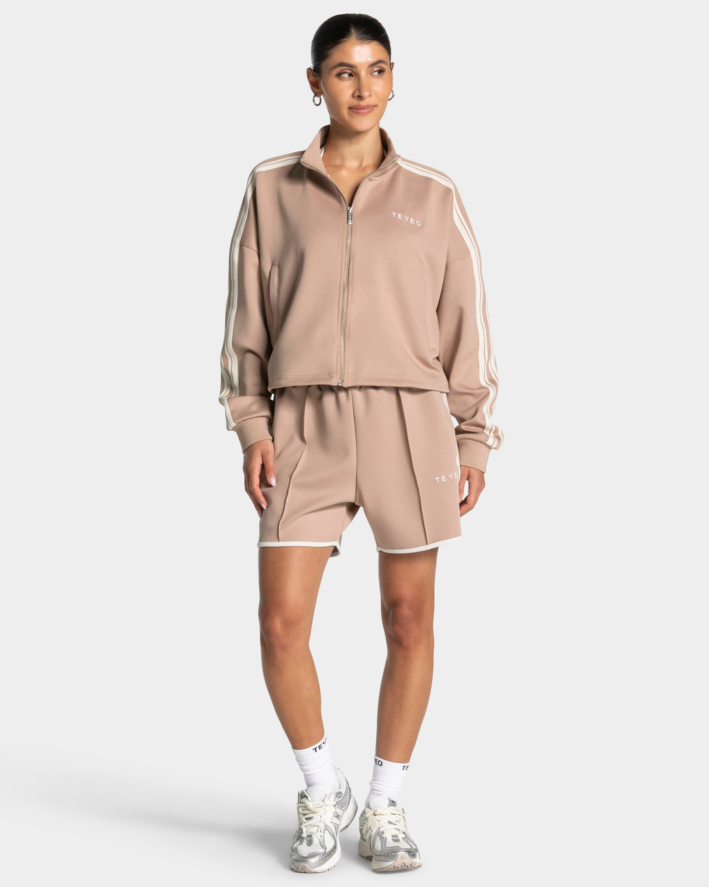 Club Cropped Zip Jacket ‘Beige’