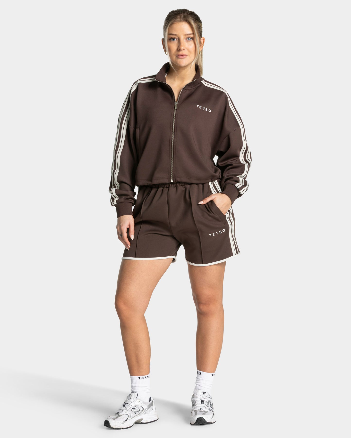 Club Cropped Zip Jacket ‘Espresso’