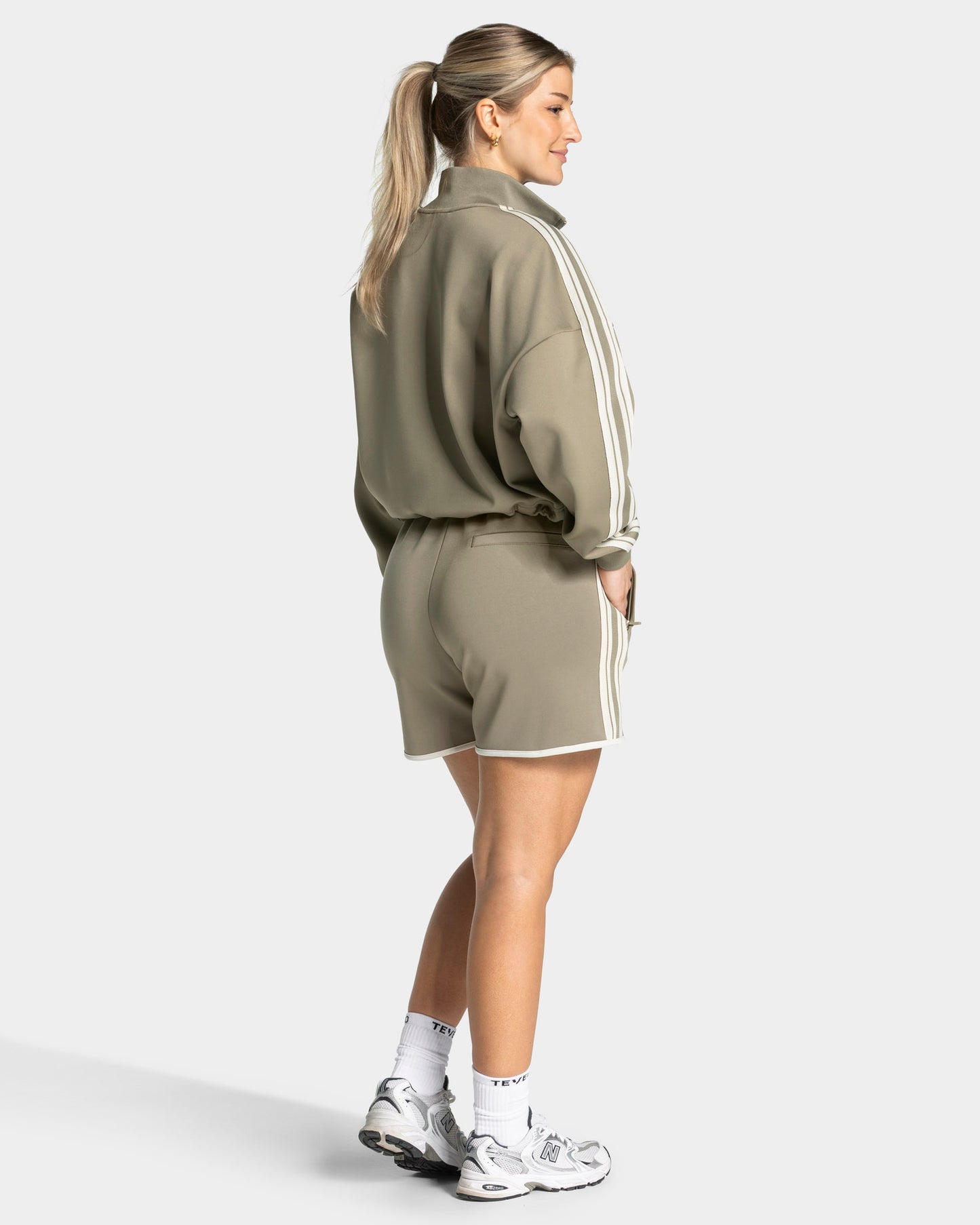 Club Cropped Zip Jacket ‘Khaki’