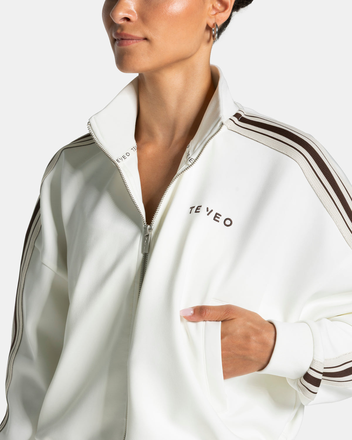 Chaqueta cropped con cremallera Club «blanco roto»