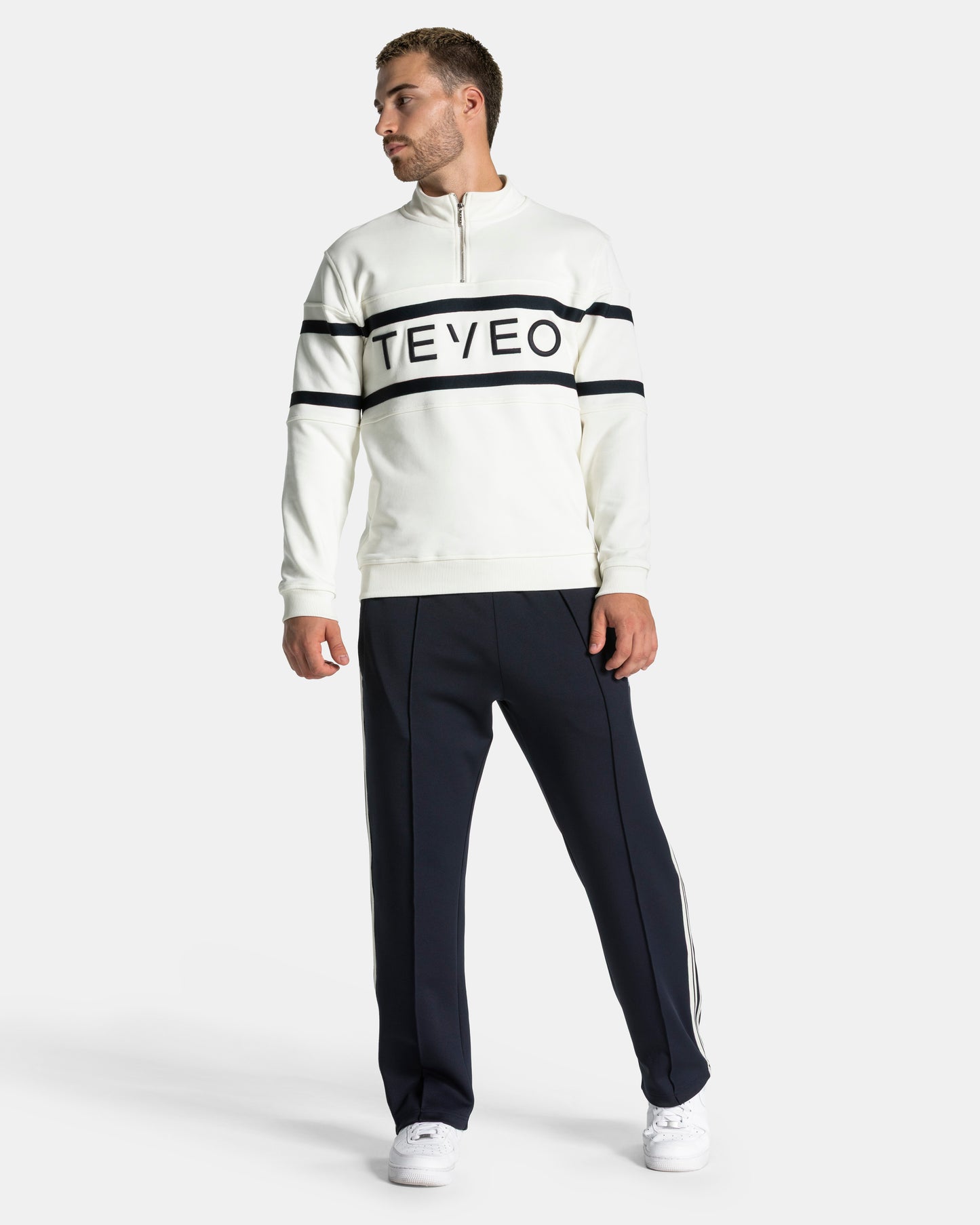 Club Half Zip Sweater ‘Off White – Midnight’