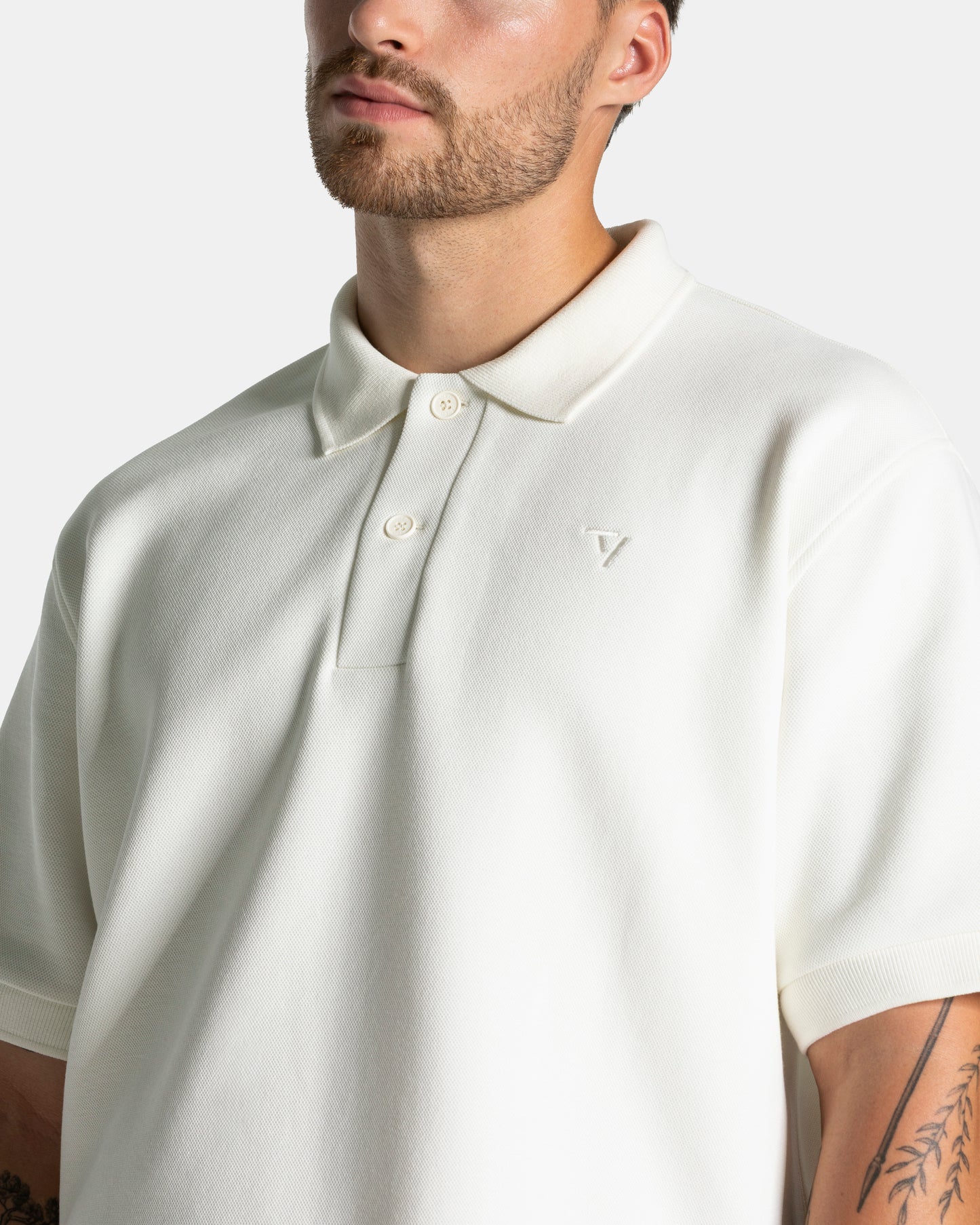 Polo oversize Club «blanco roto»