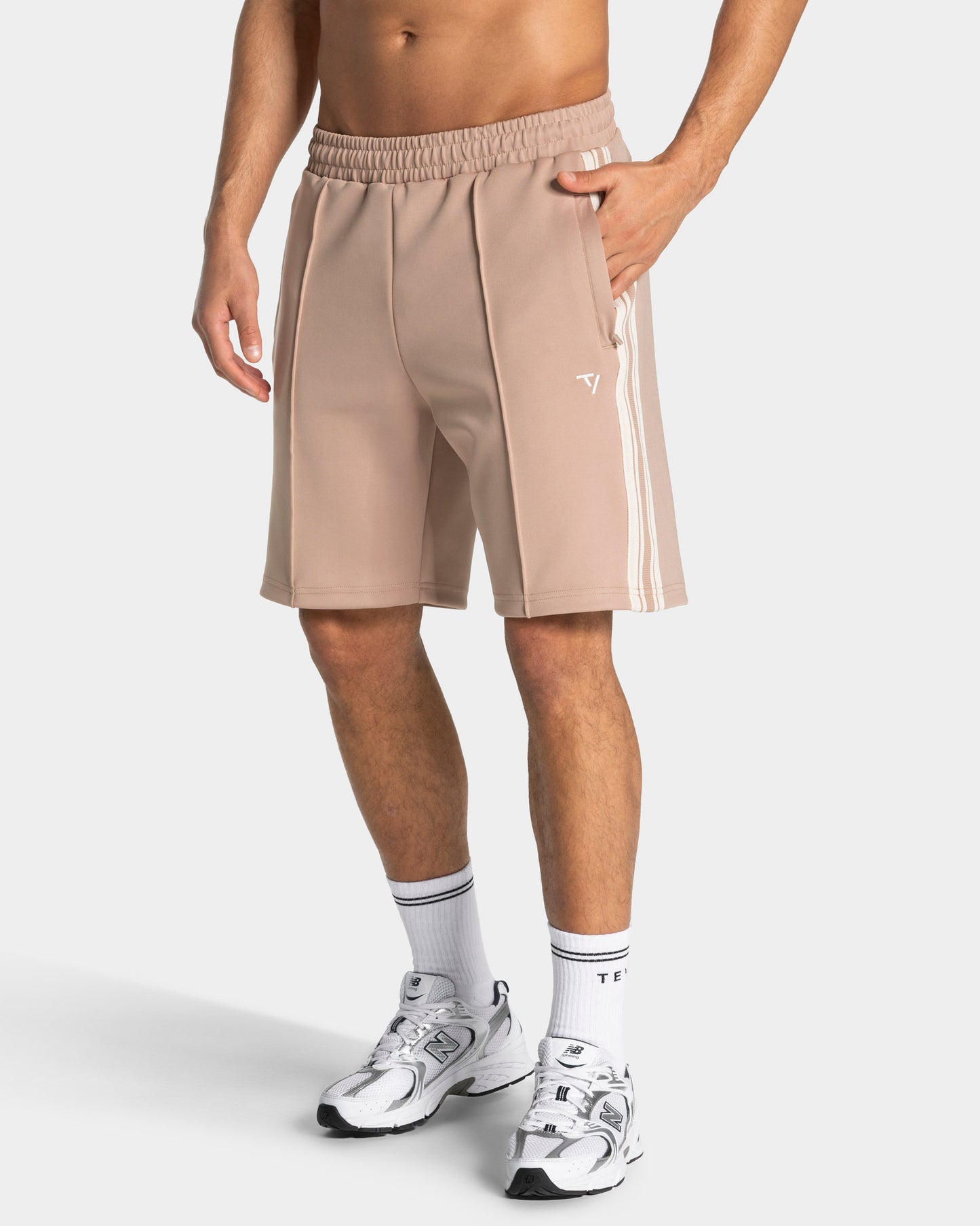 Club Shorts ‘Beige’