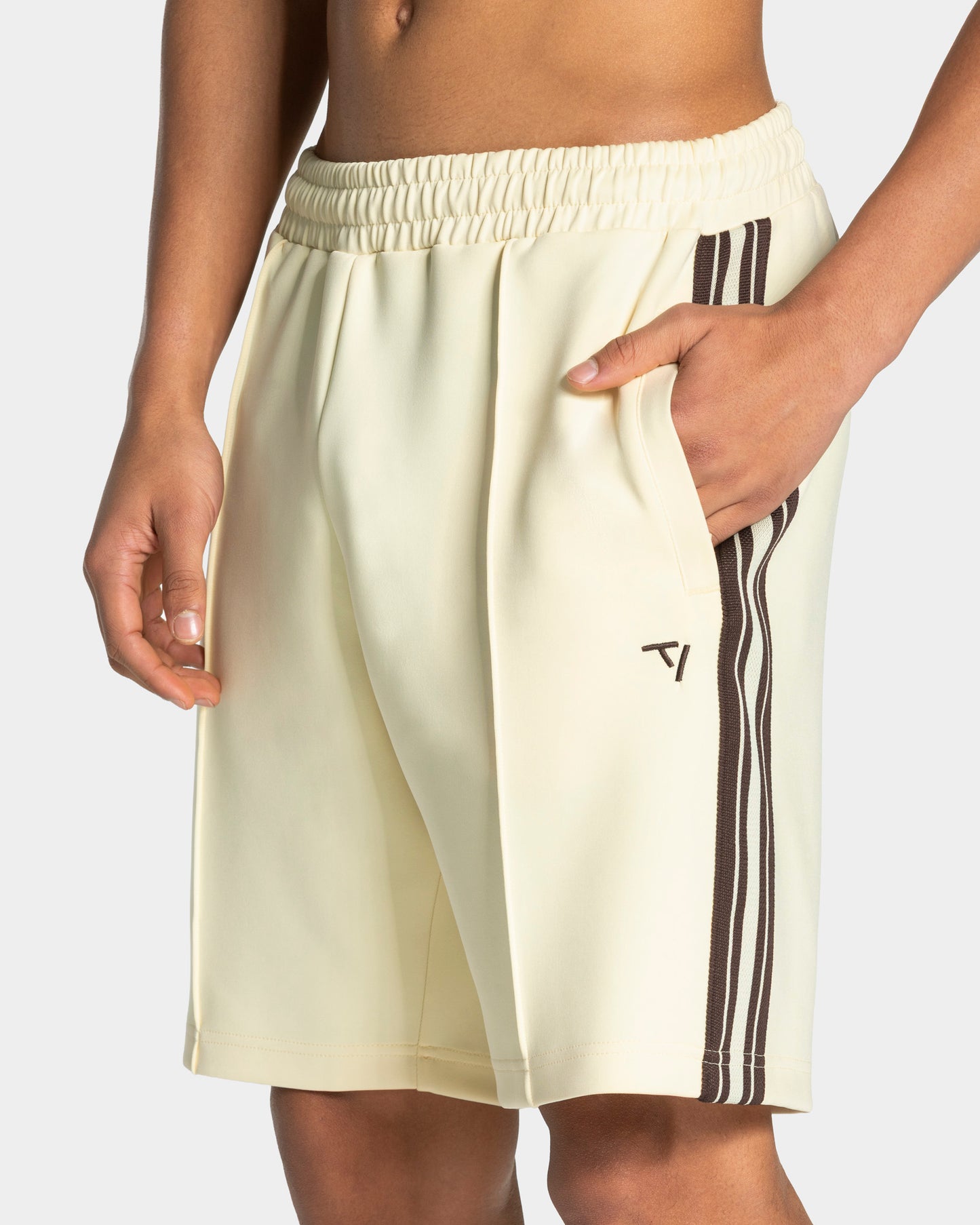 Shorts Club «Butter Yellow»