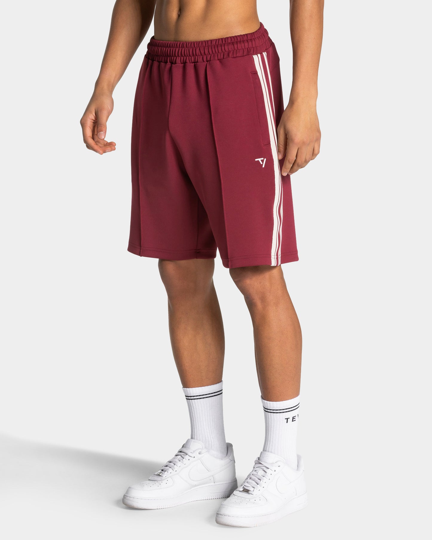 Club Shorts ‘Burgundy’