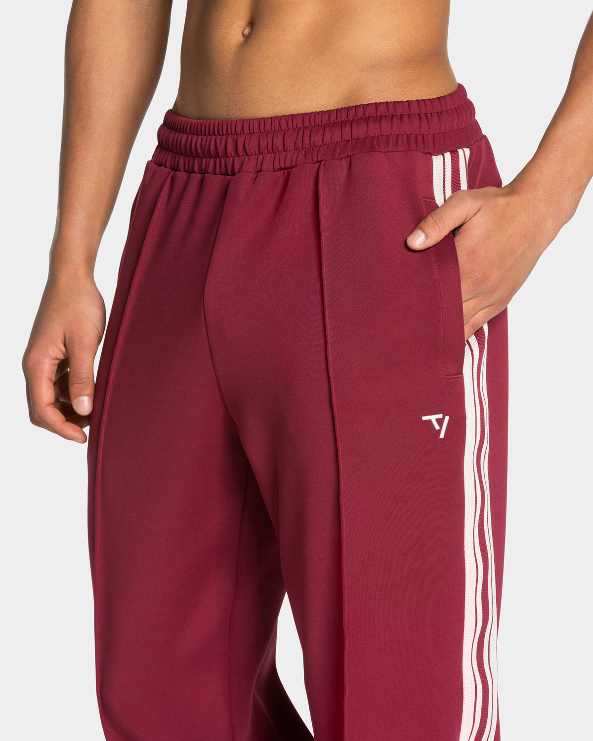Club Straight Leg Jogger Men "Weinrot"