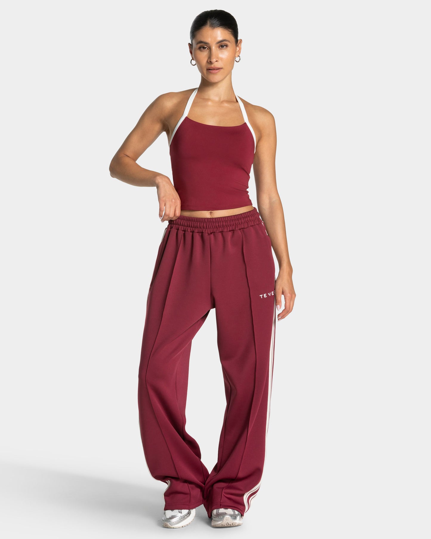 Club Straight Leg Joggers ‘Burgundy’