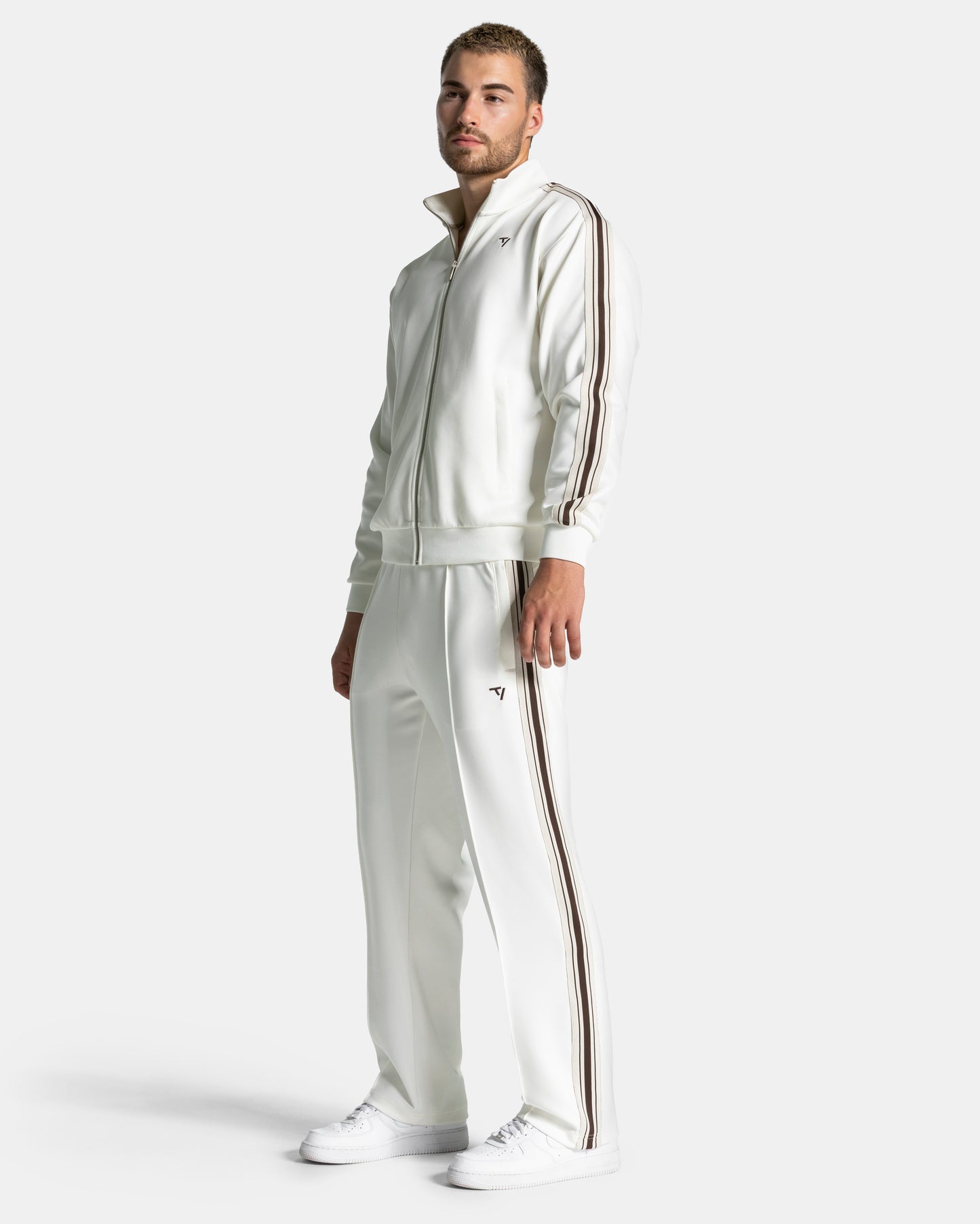 Club Straight Leg Joggers ‘Off White’