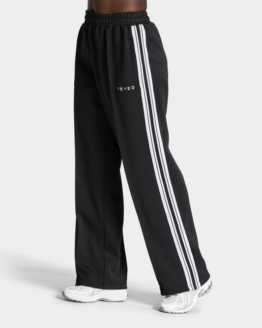 Club Straight Leg Jogger "Schwarz"