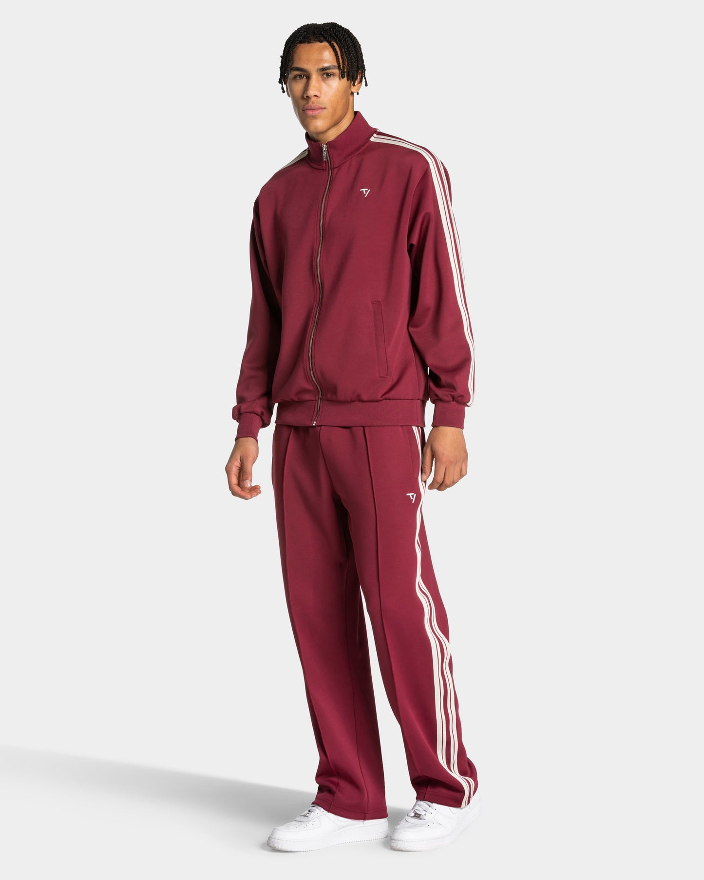 Joggery Club Straight Leg „Bordowy”