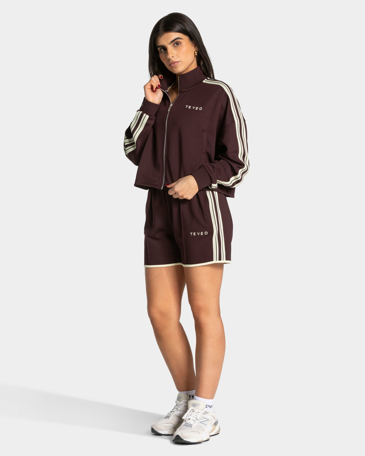 Club Cropped Zip Jacket ‘Merlot’