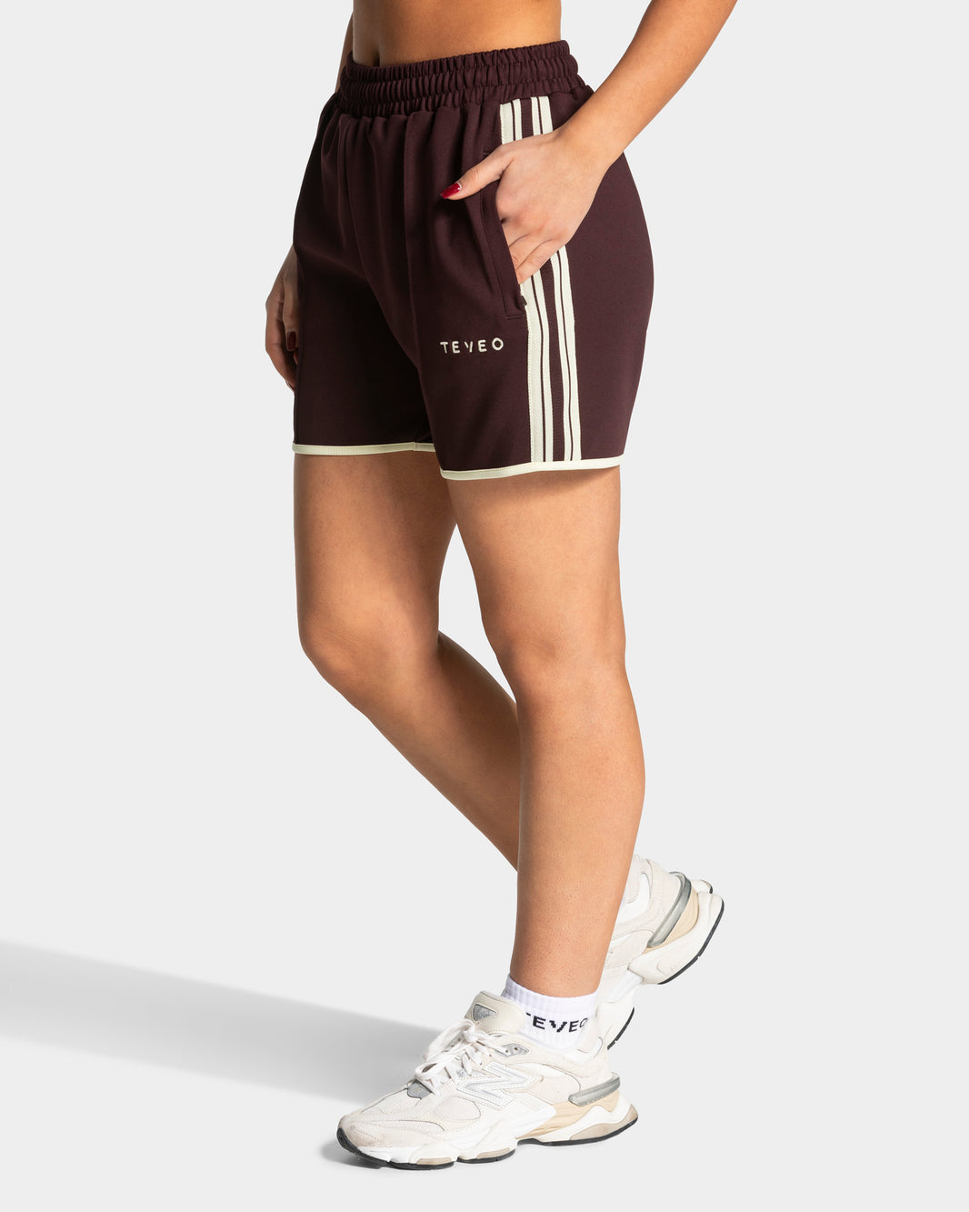 Club Shorts ‘Merlot’