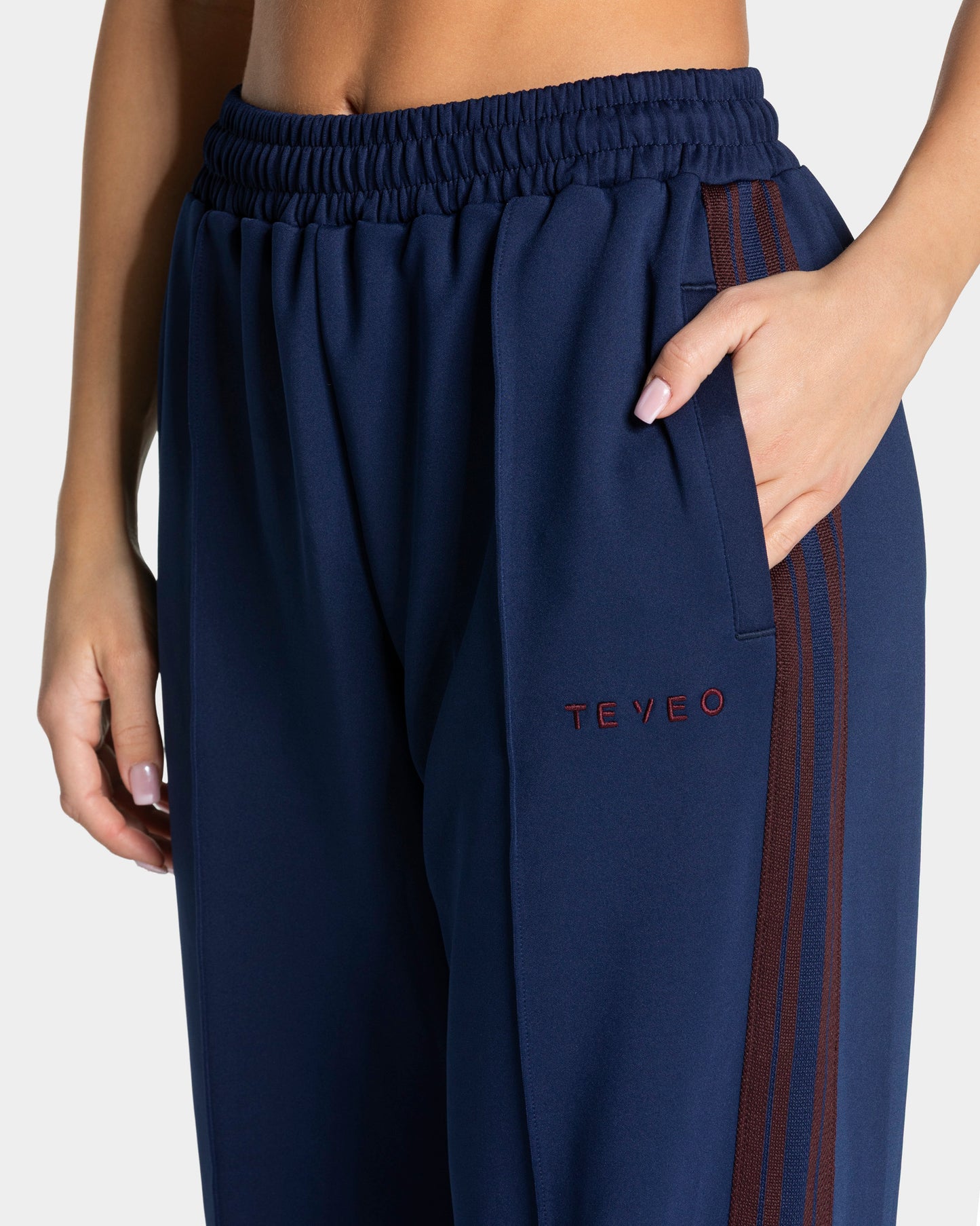 Club Straight Leg Joggers ‘Dark Blue’