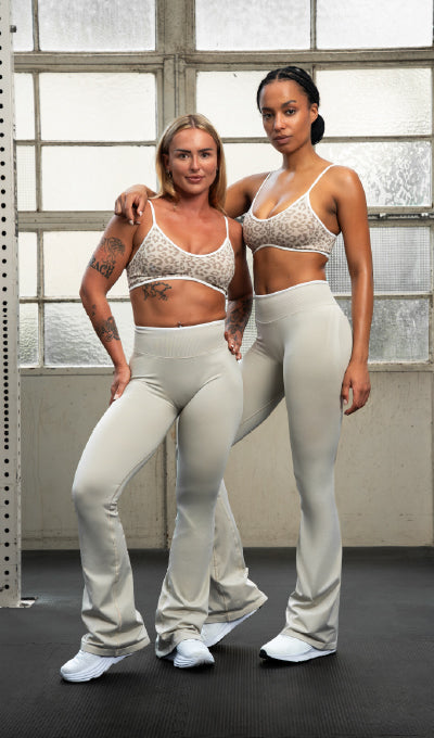 Leggings Contrastline Sculpt Scrunch Flared