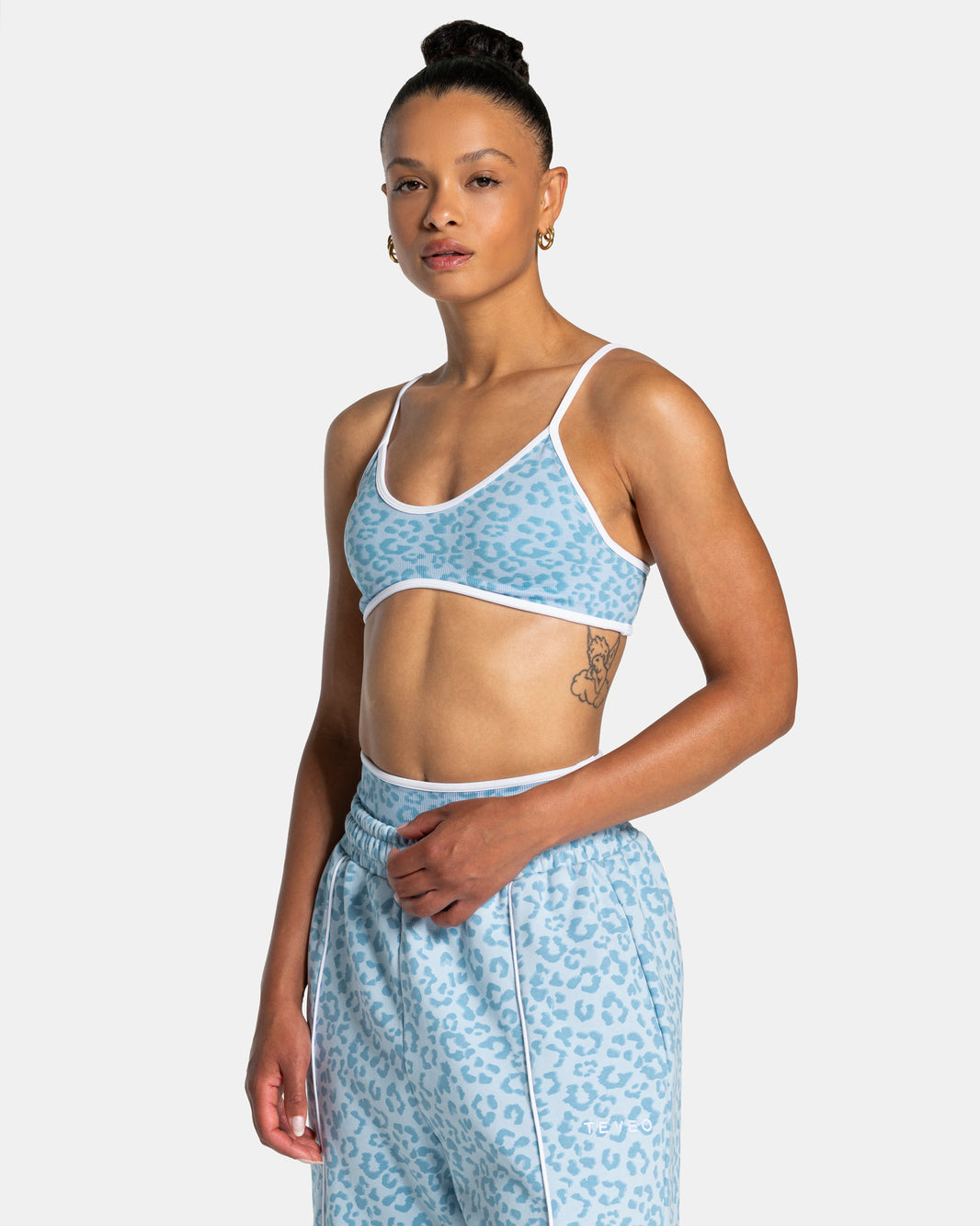 Contrastline Bra ‘Baby Blue Leopard’