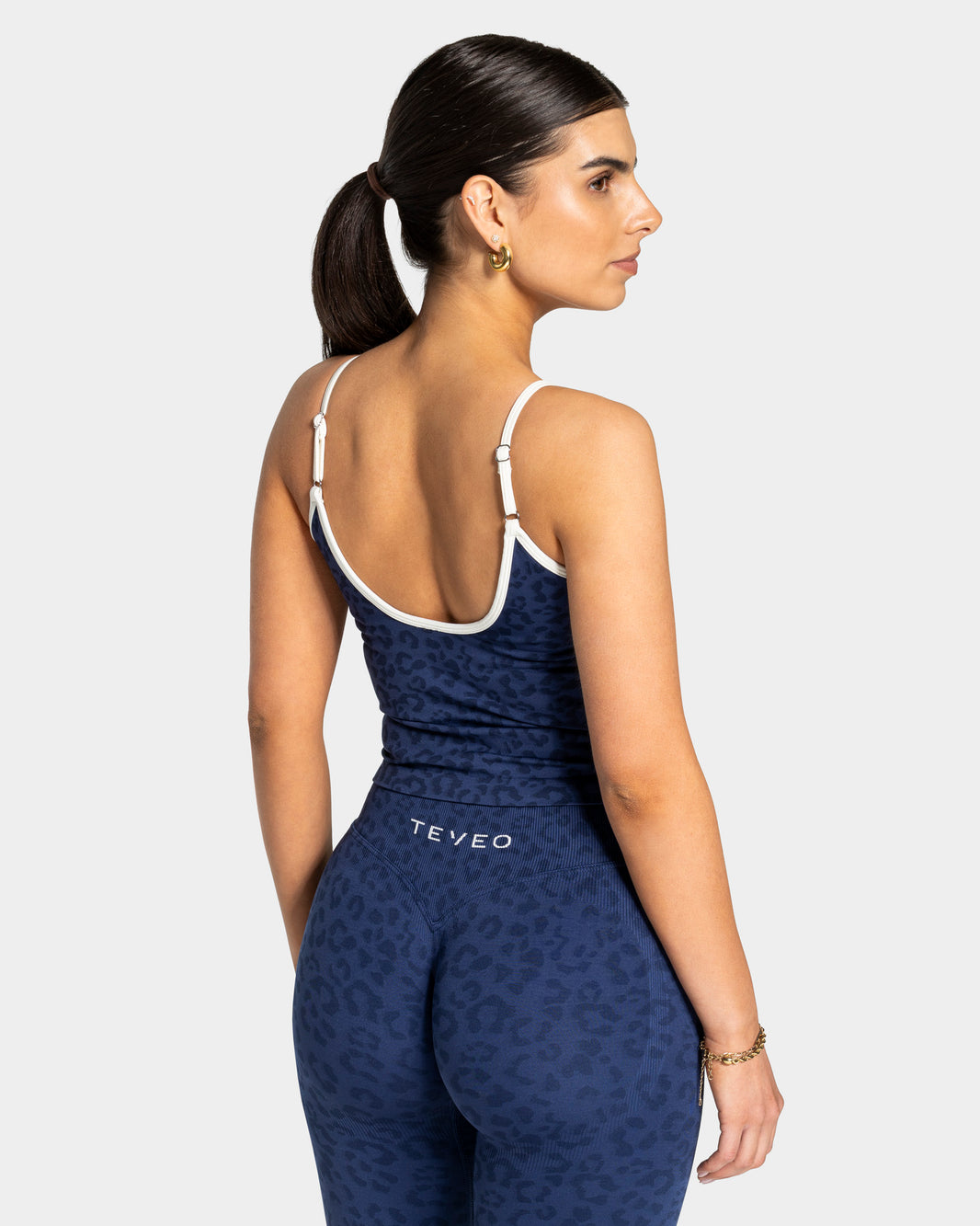 Contrastline Cami Top ‘Dark Blue Leopard’