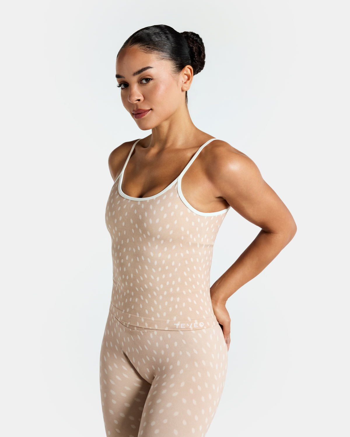 Contrastline Cami Top ‘Bambidots Chestnut’