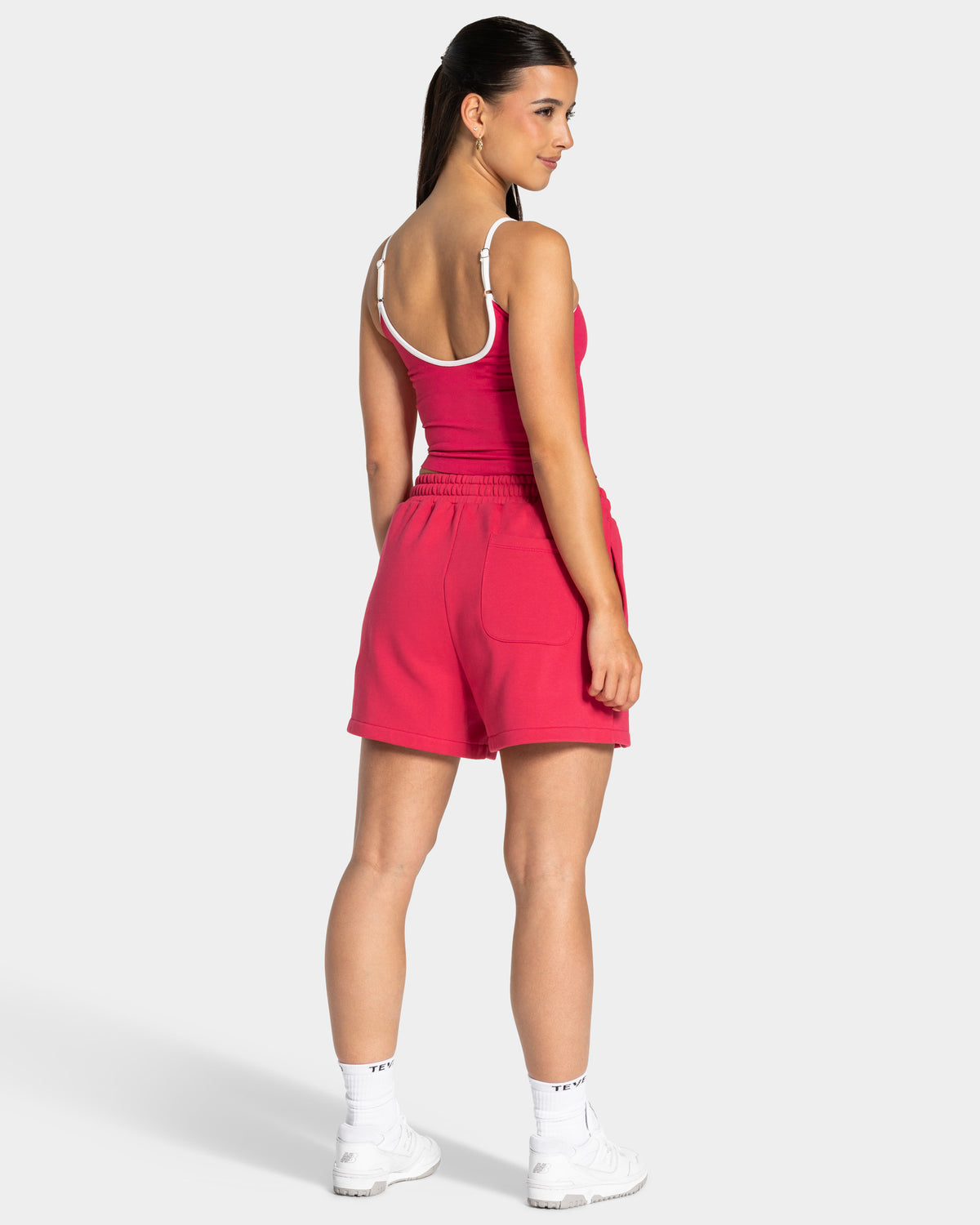 Contrastline Oversized Shorts ‘Berry’