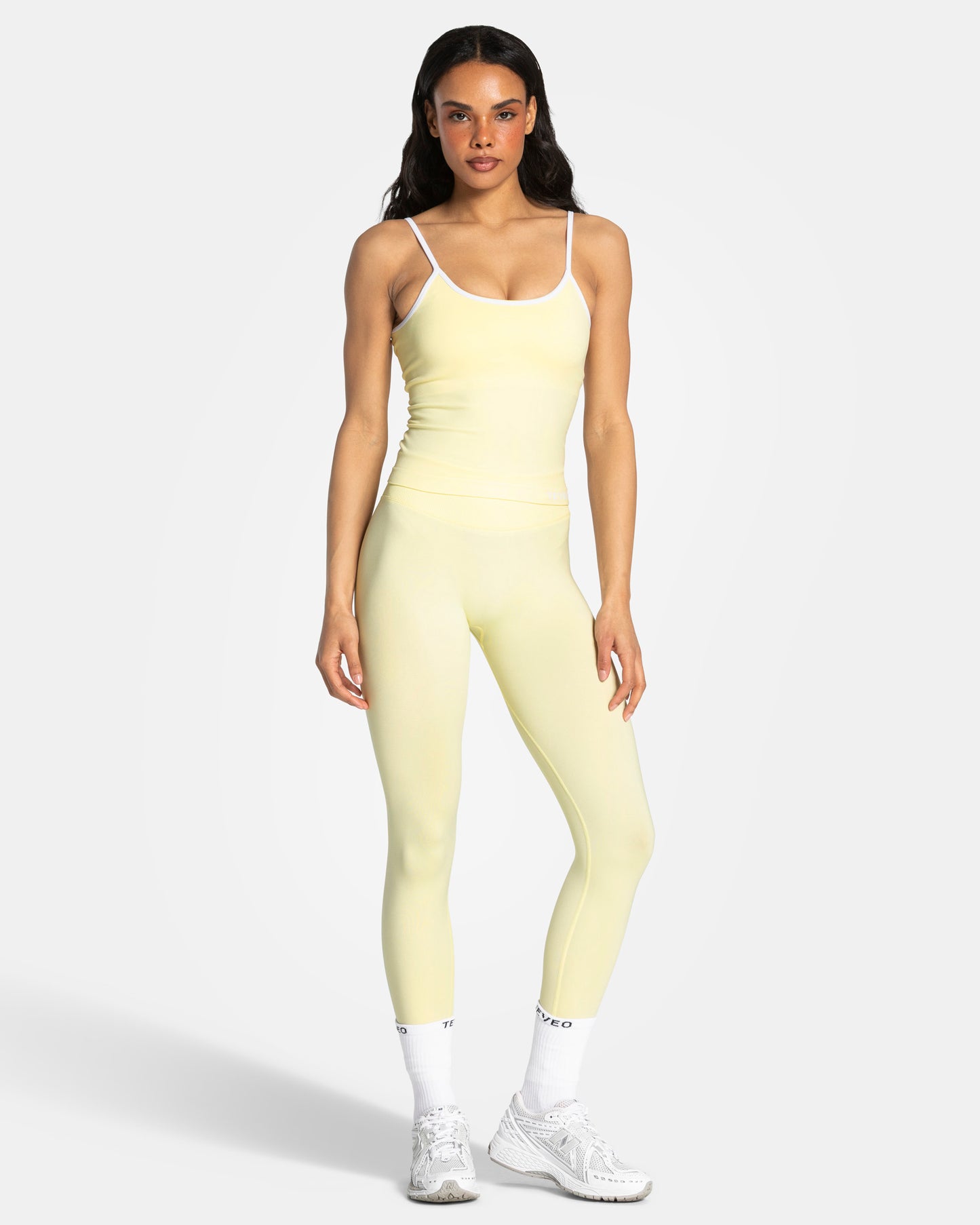 Contrastline Sculpt Scrunch Leggings ‘Butter Yellow’