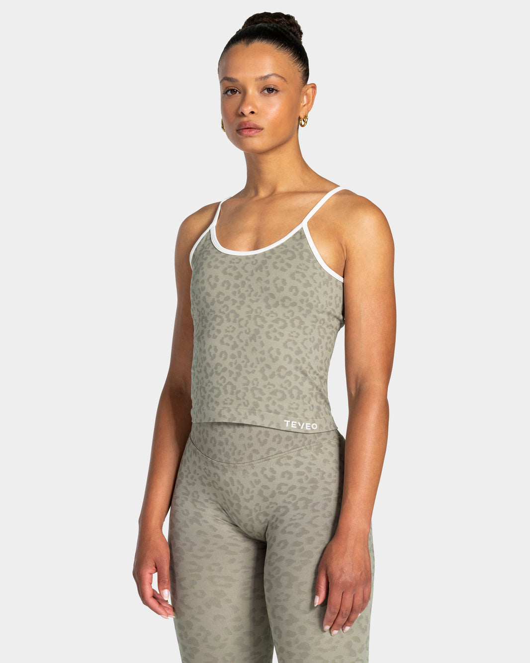 Top Cami Contrastline “Stampa leopardo Cachi"