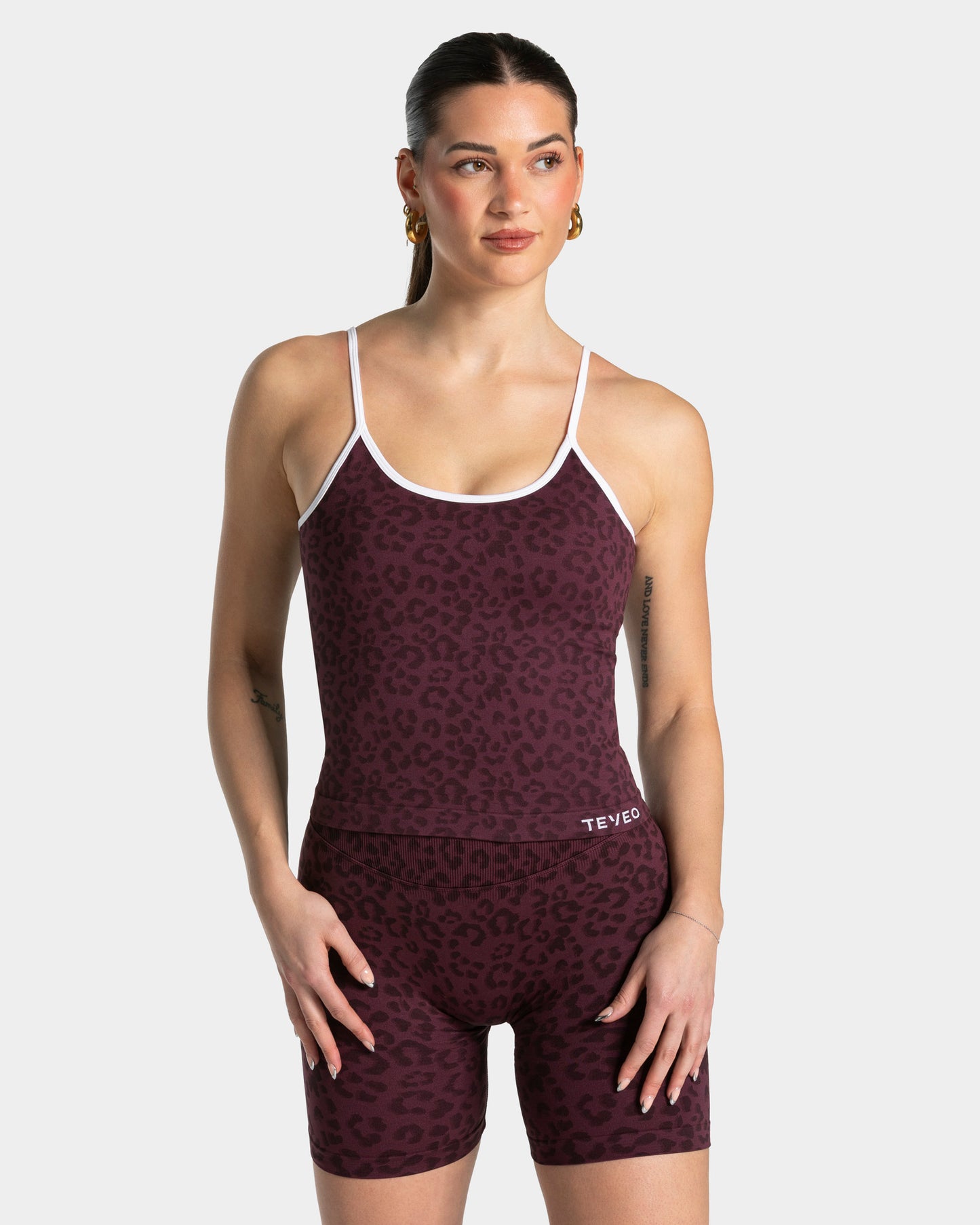 Top Cami Contrastline “Stampa leopardata Merlot"