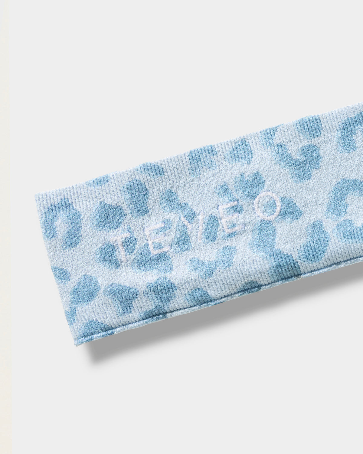 Contrastline Headband ‘Baby Blue Leopard’