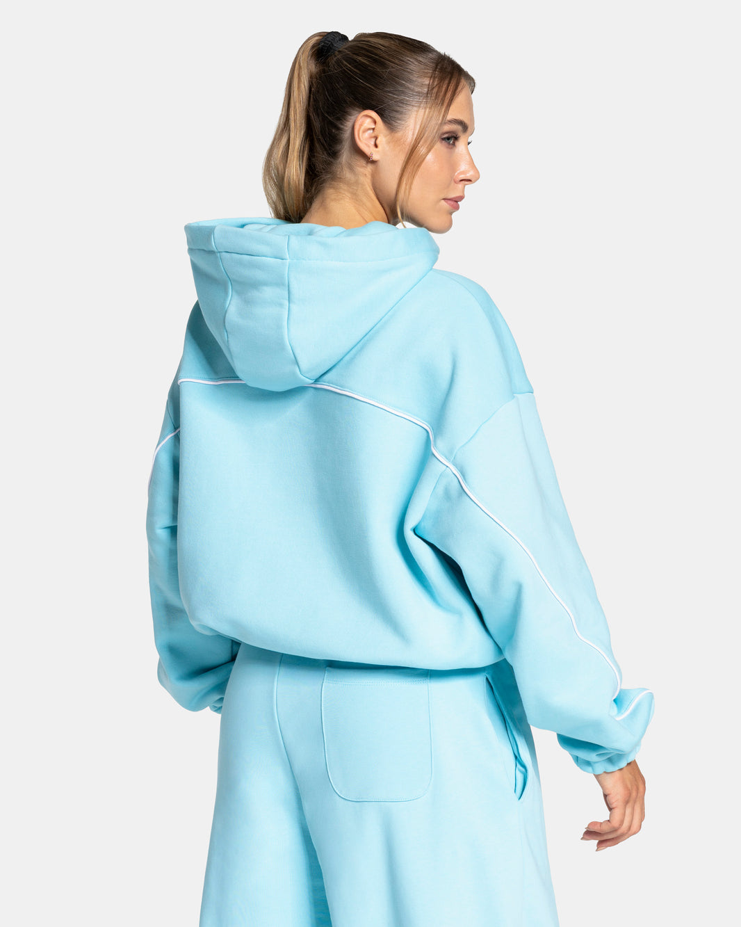 Contrastline Hooded Sweater ‘Arctic Blue’