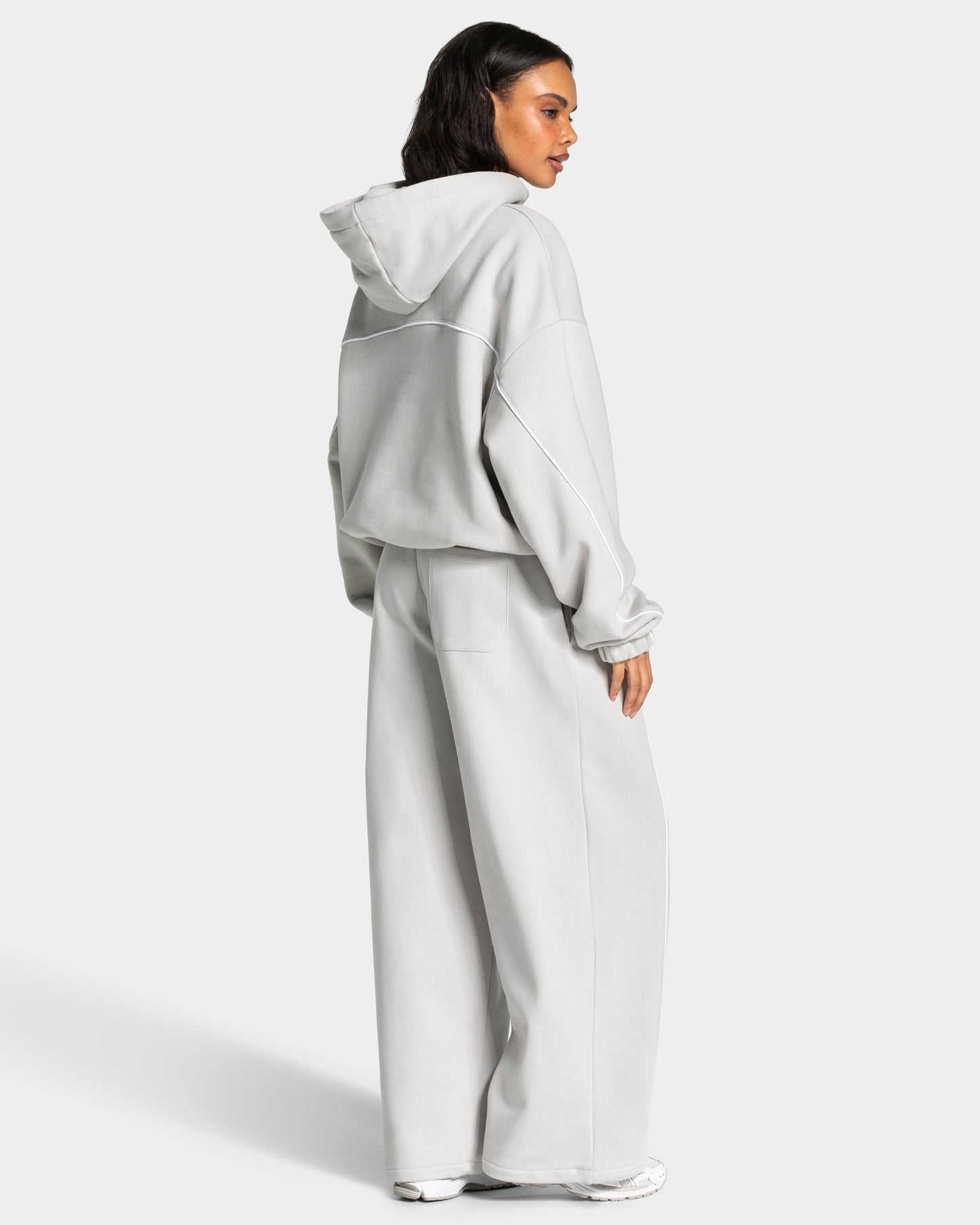 Contrastline Hooded Sweater "Moon"