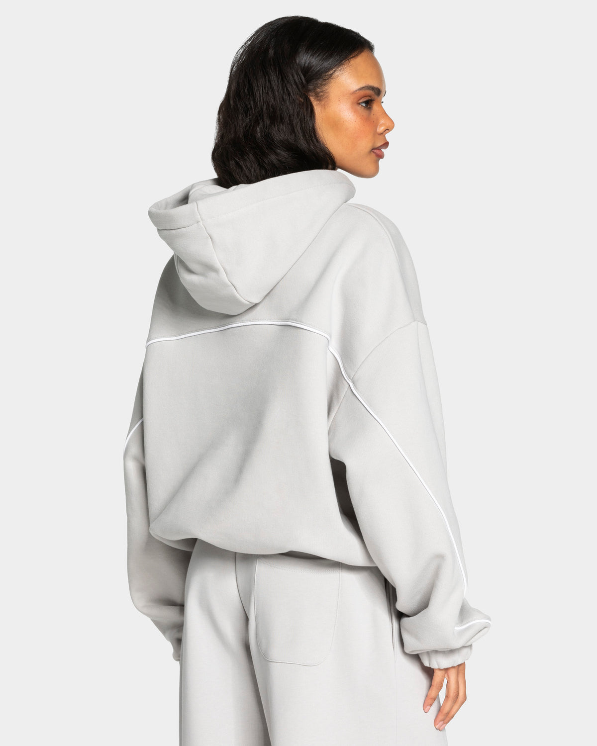 Contrastline Hooded Sweater ‘Moon’