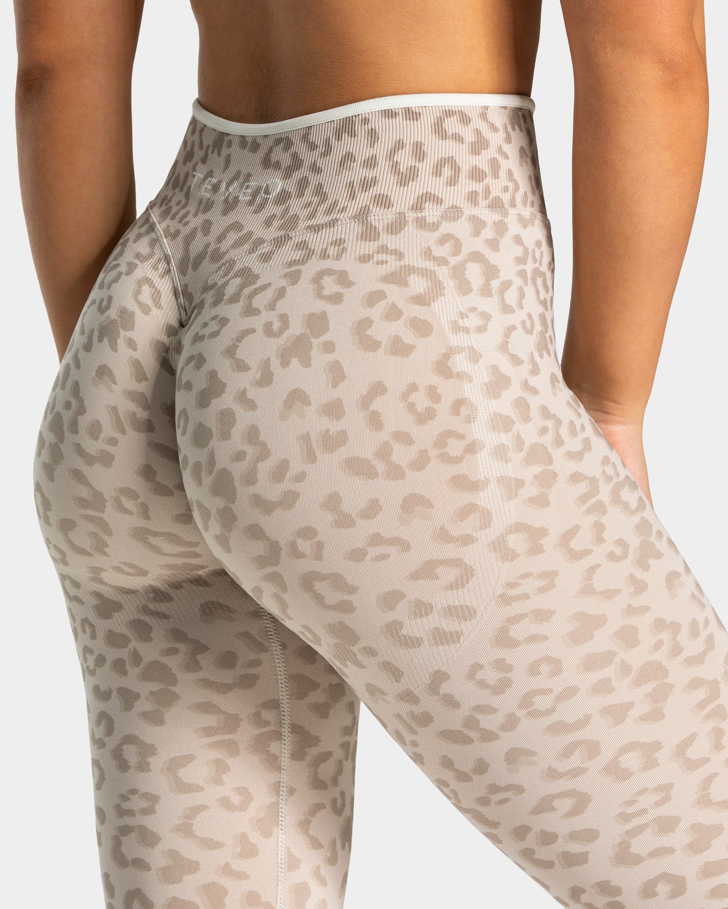 Leggings Sculpt Scrunch Contrastline "Leo Cream"