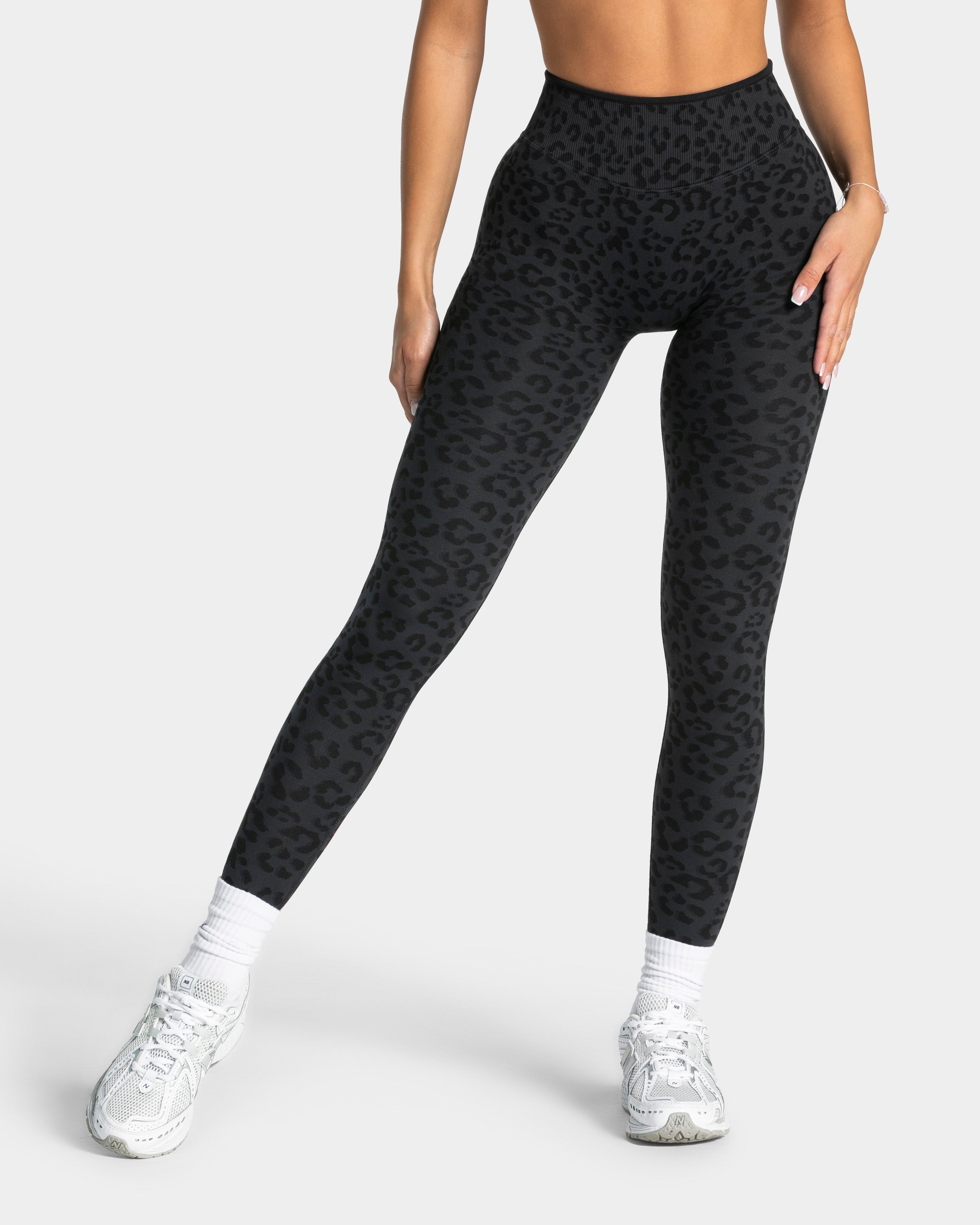 Legging Sculpt Scrunch Contrastline « léopard noir »